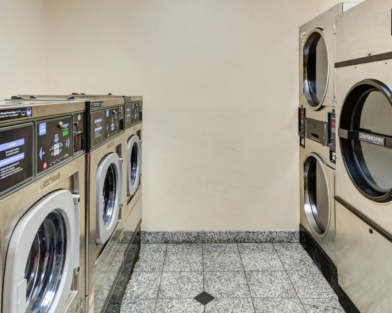 Suburban Extended Stay LaPlace