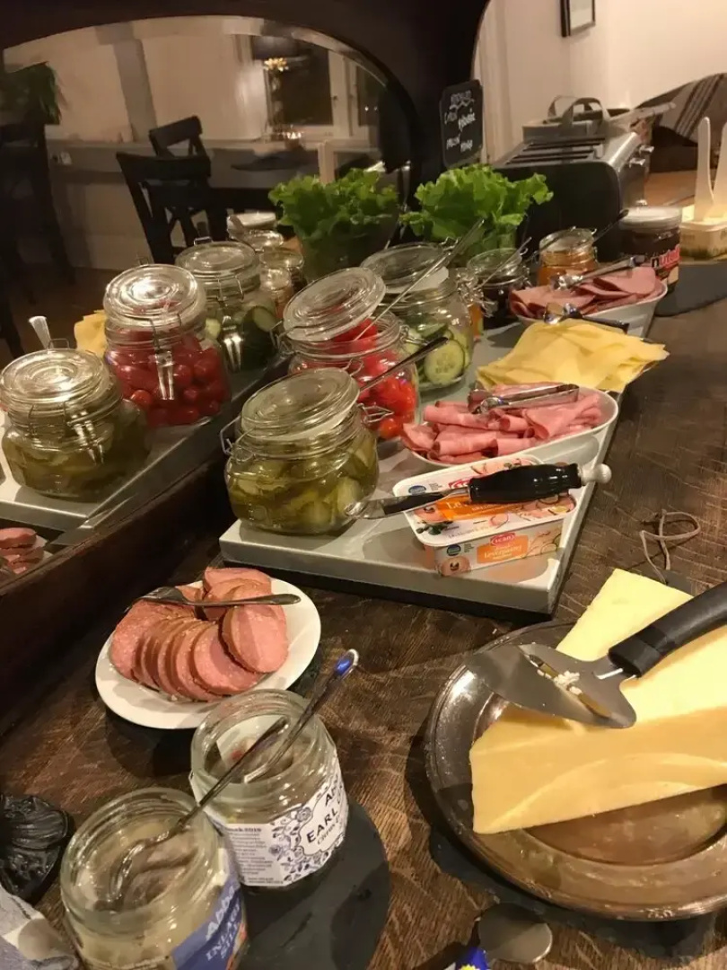 Järnvägshotellet B & B