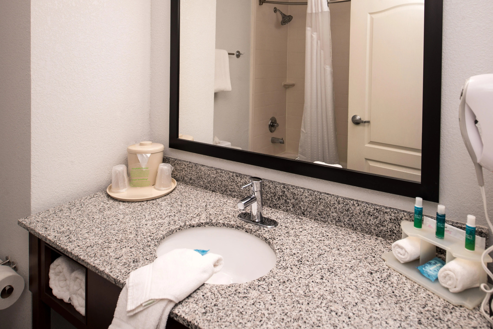 Holiday Inn Express Hotel & Suites Alamogordo Hwy 54/70 by IHG