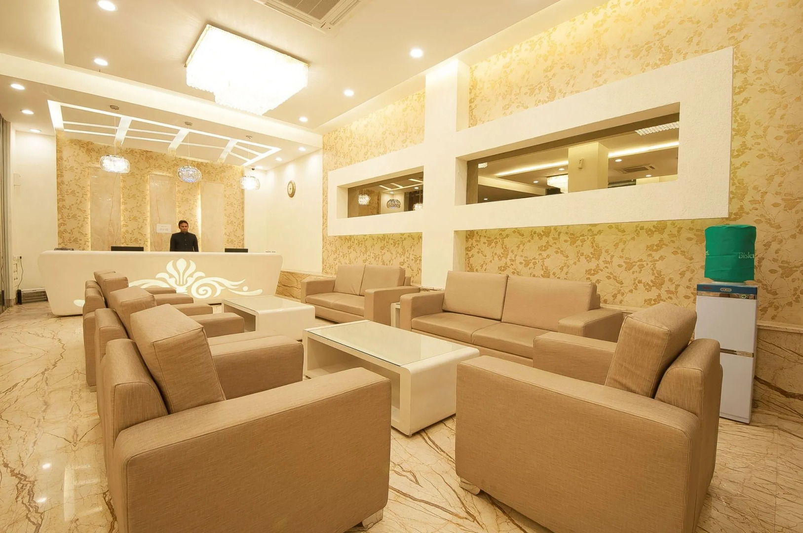 Hotel Le Roi Haridwar @ Har Ki Pauri Road