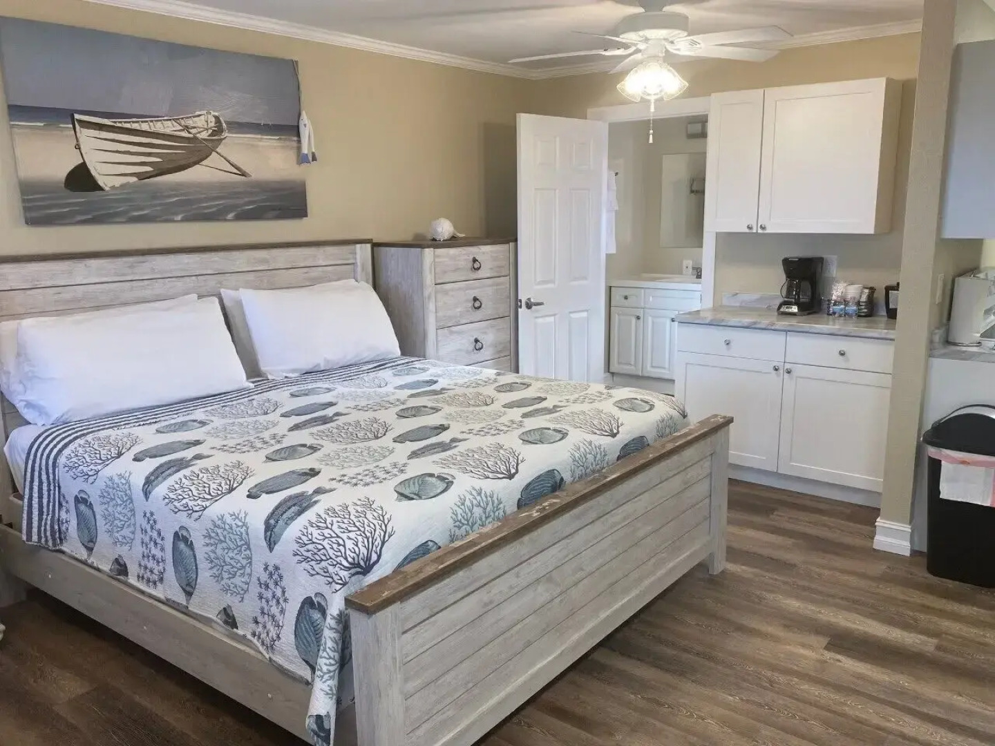 Caribbean Shores Hotel and Cottages