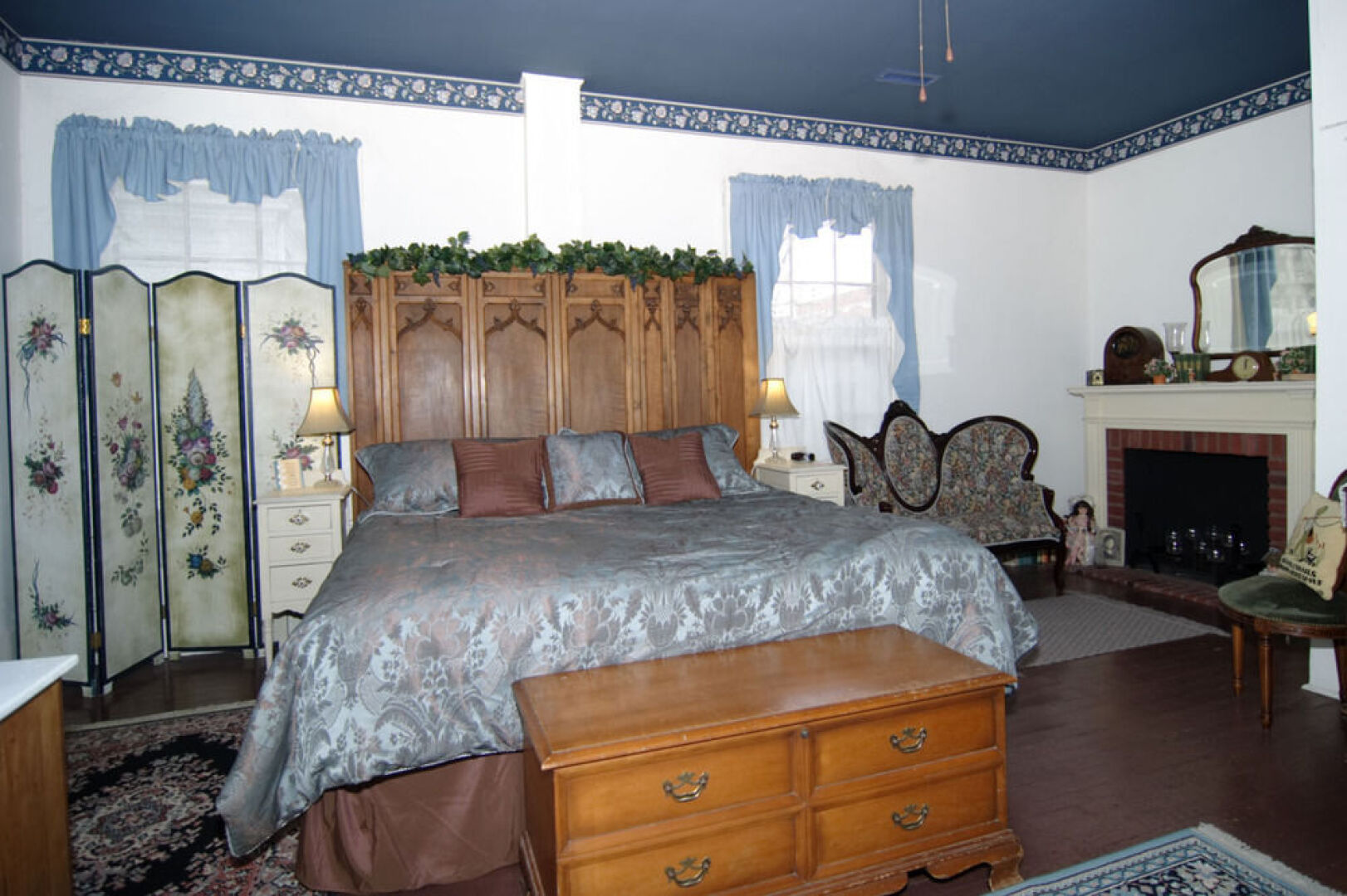 Hall Place Bed & Breakfast