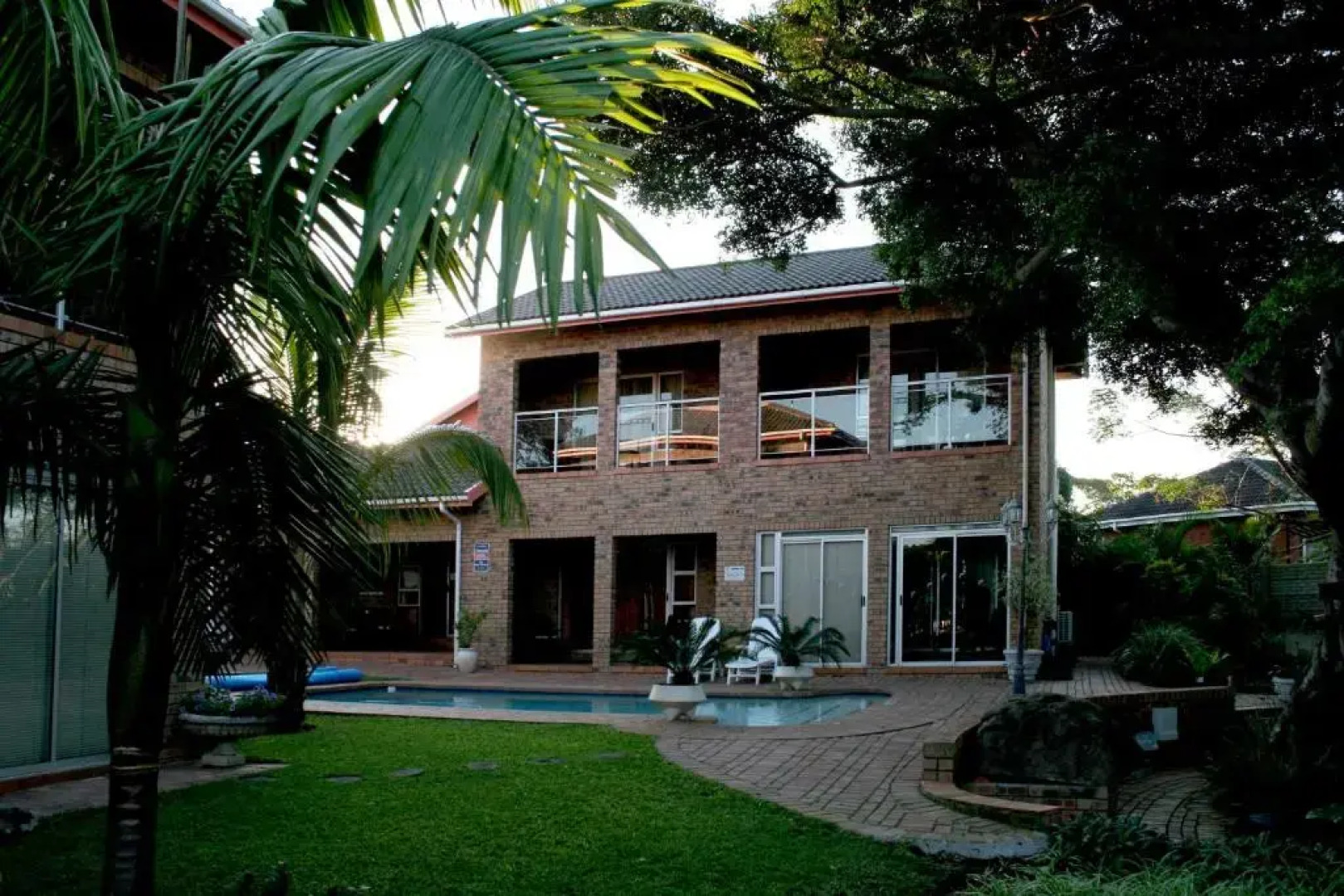 DuneSide Guest House