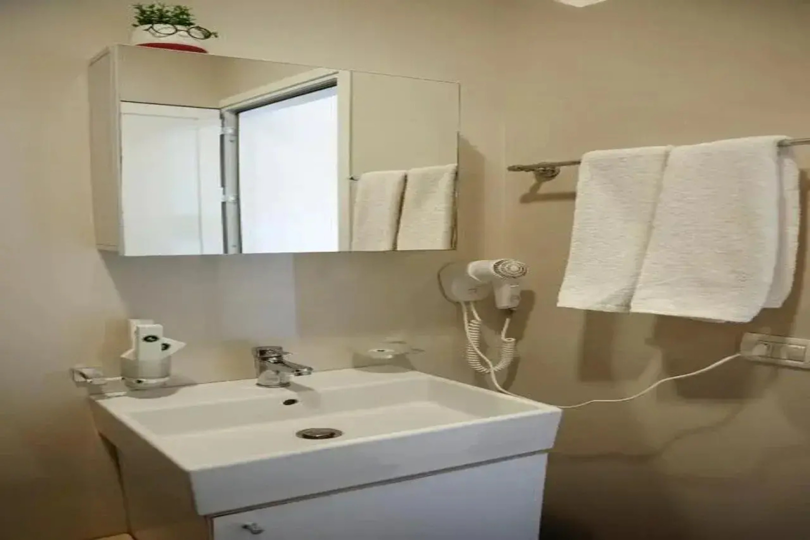 Atrium Deluxe Resort