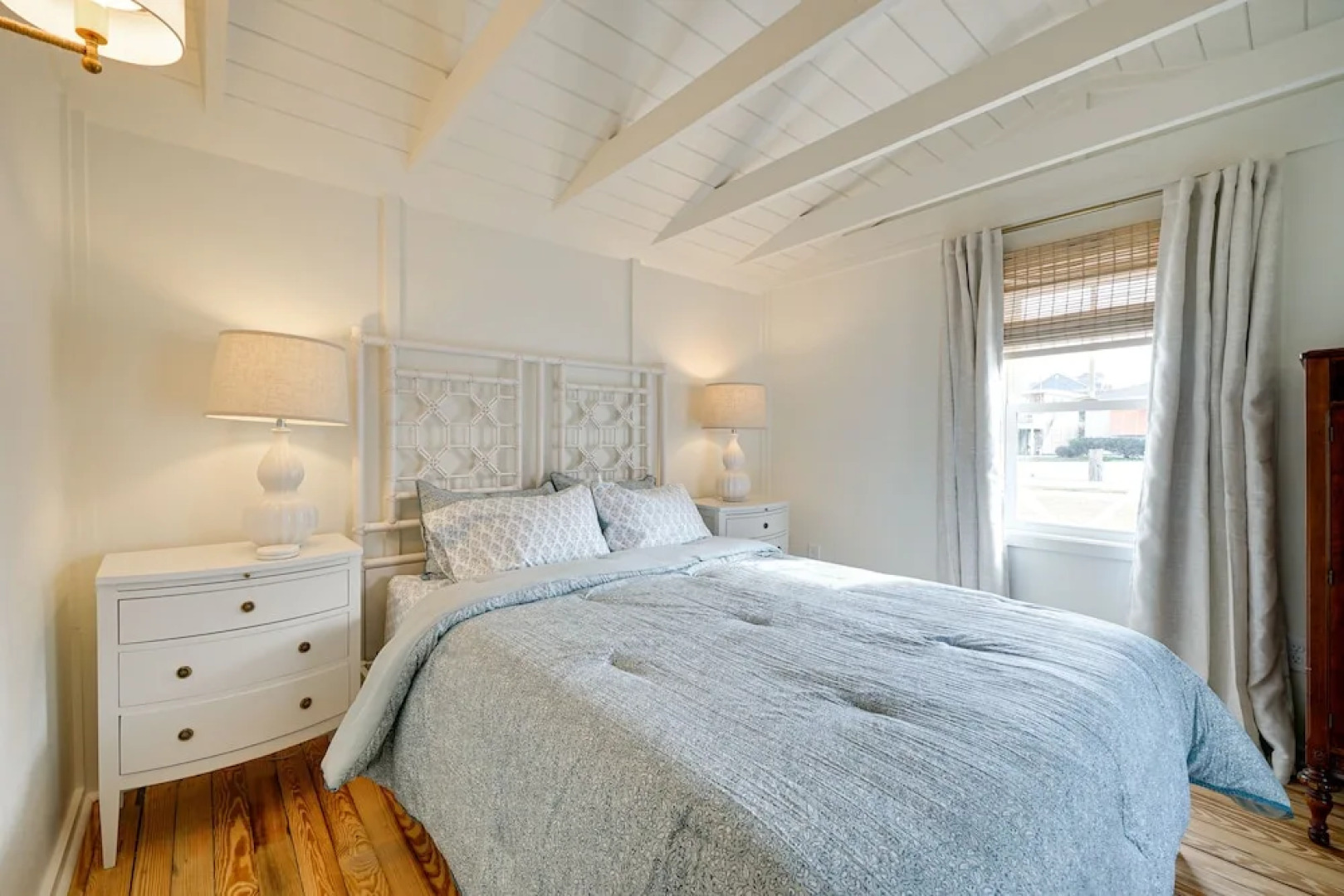 Vintage Surf City Cottage - 132 Steps to Beach!