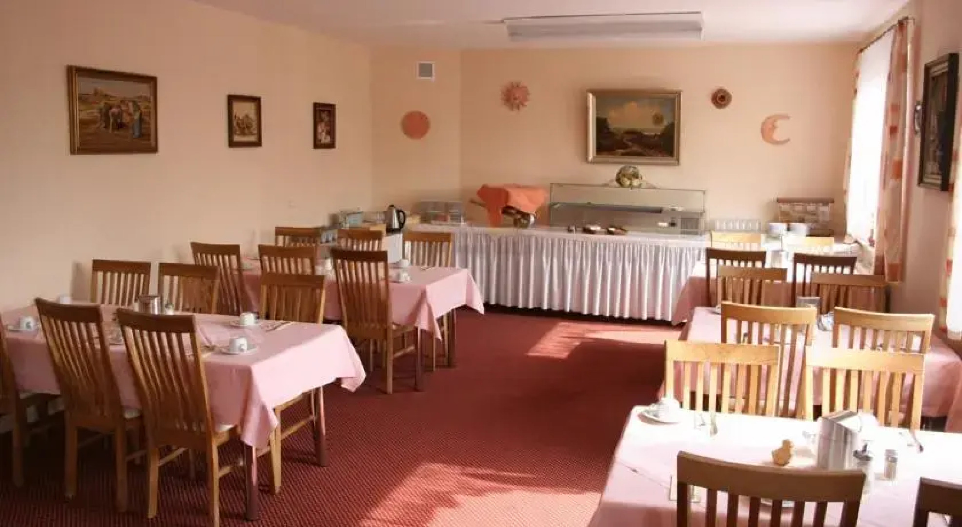 Hotel Aron