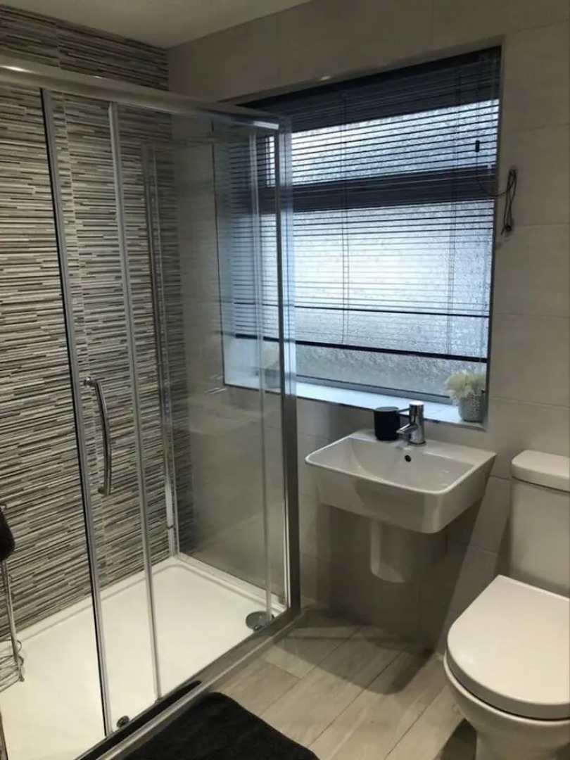 Bungalow 2 min Walk to Beach and sea Sleeps 6