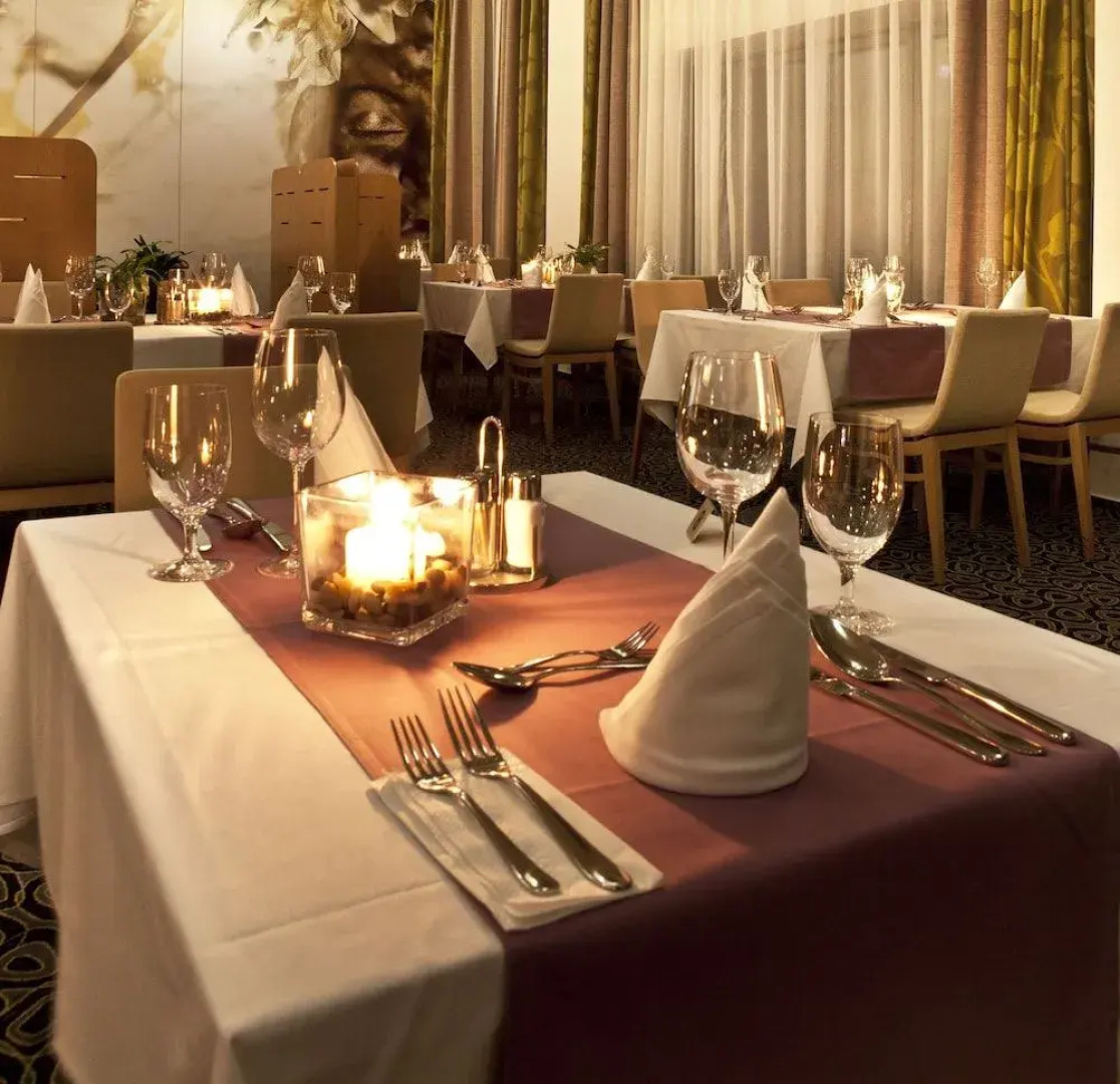 Business Hotel Astrum Laus