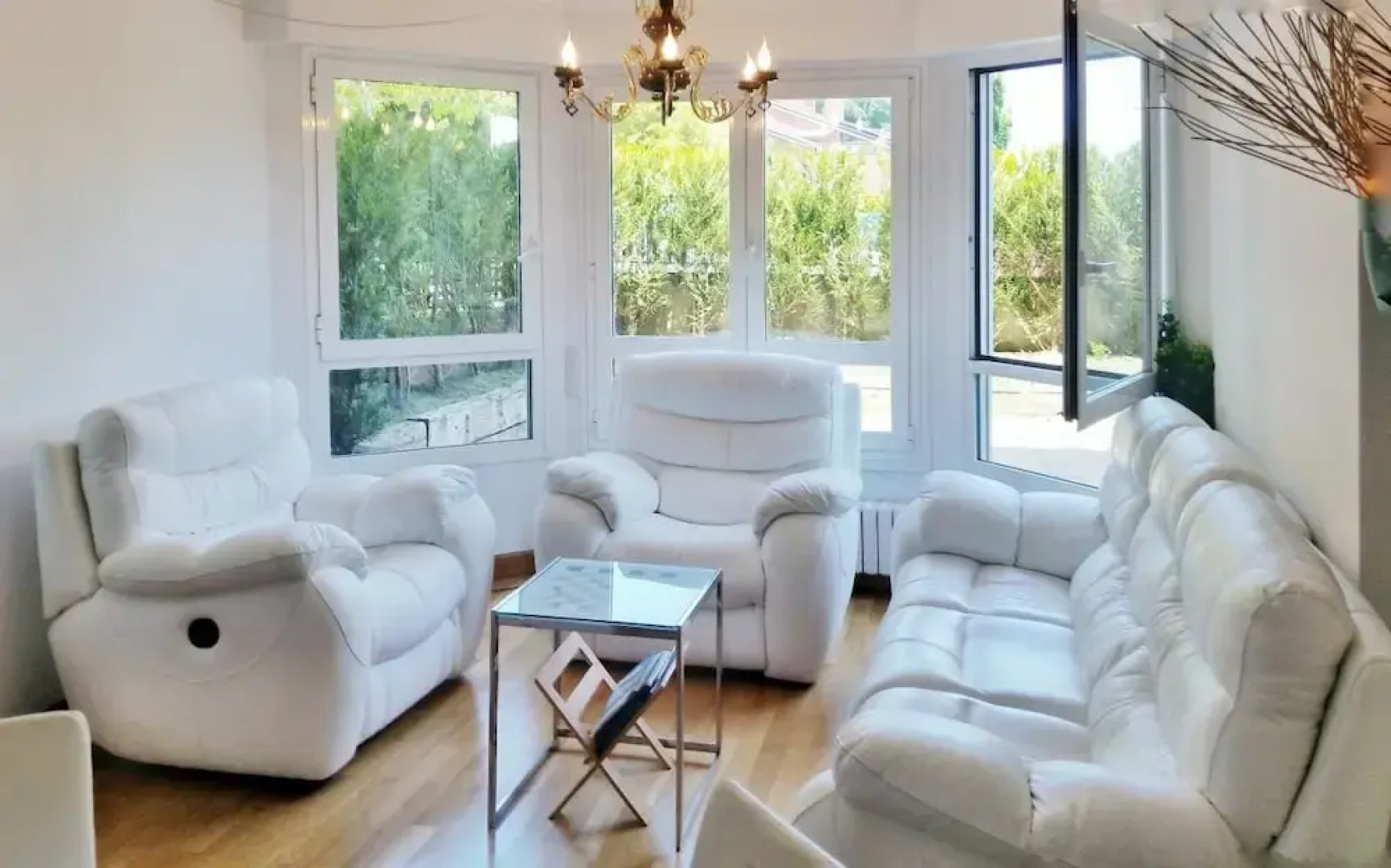 Zubimusu By People Rentals