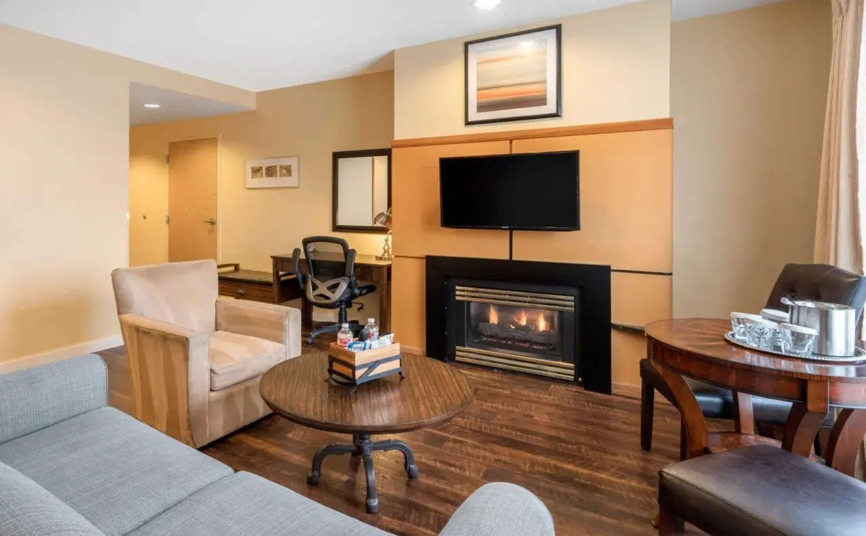 Comfort Inn & Suites Madison North