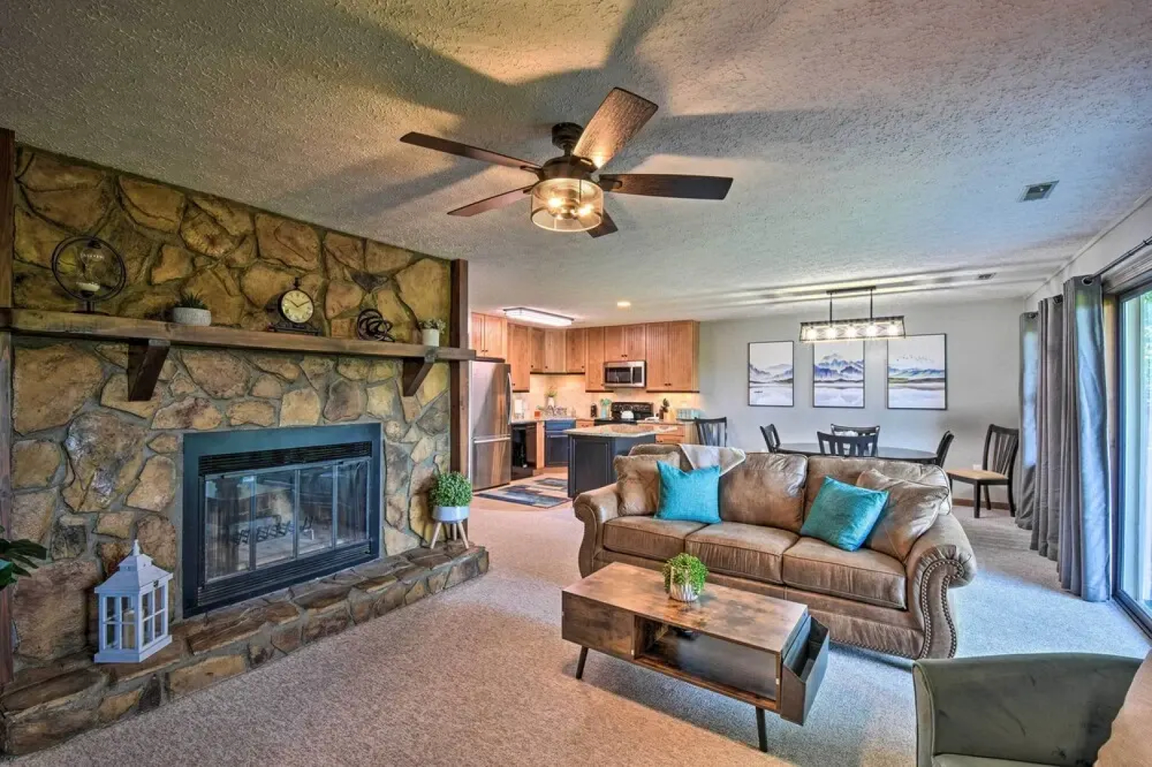 Stylish Sky Valley Condo With Club Amenities!