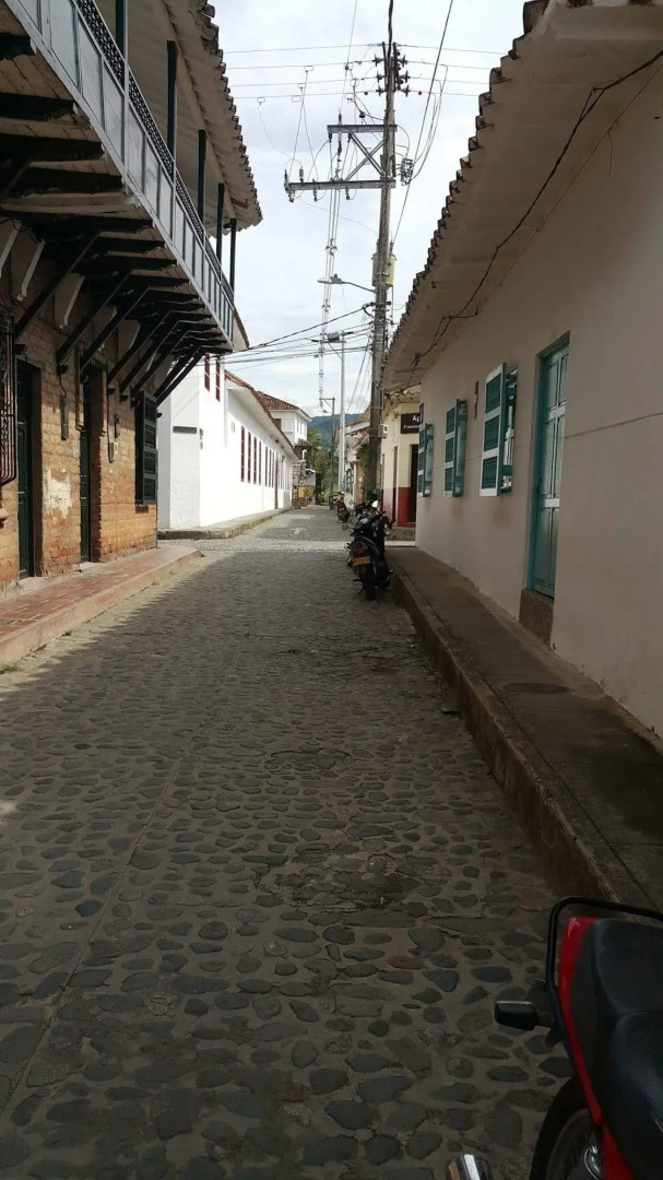 Hotel La Casa Amarela