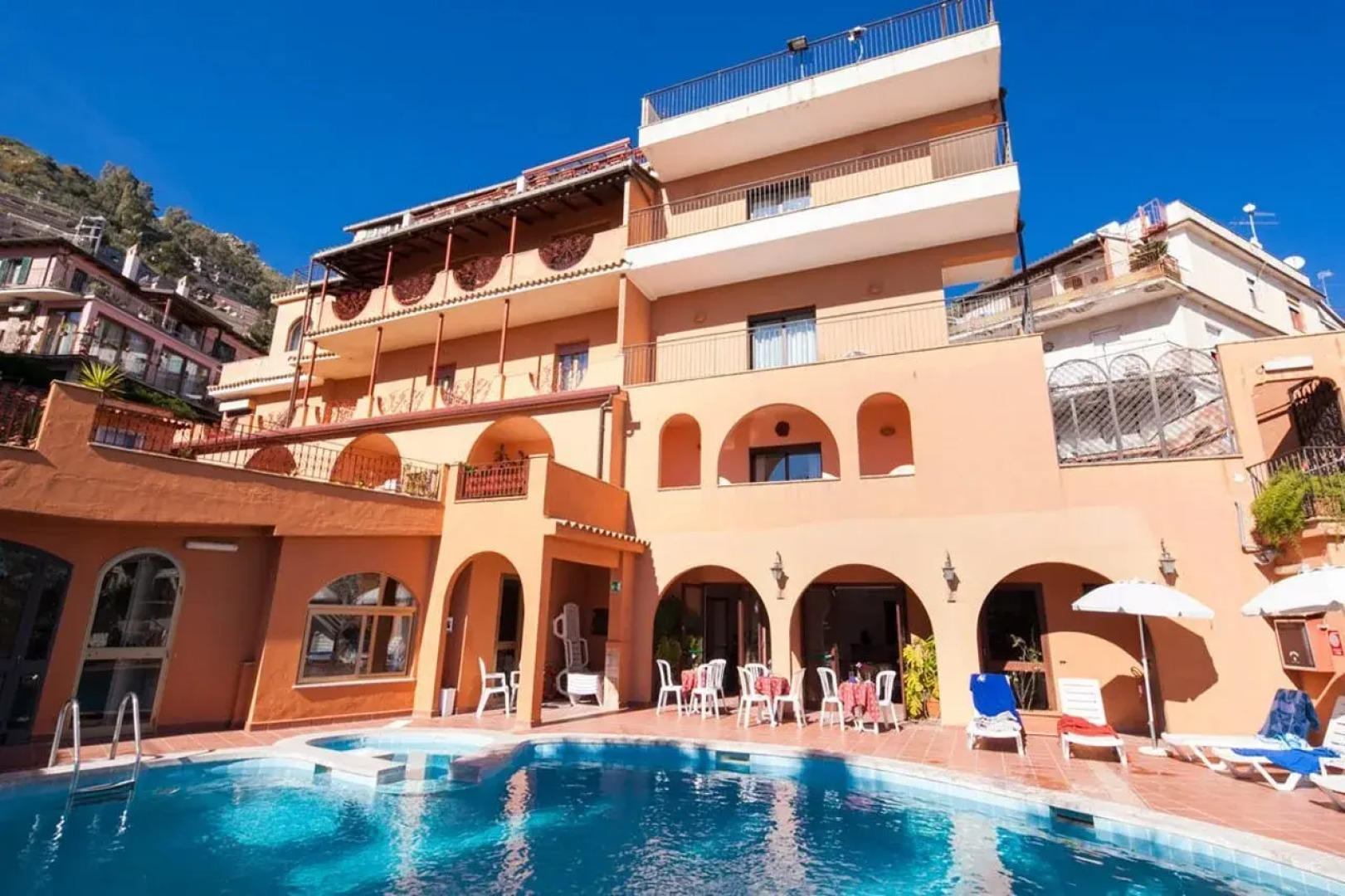 Andromaco Palace Hotel