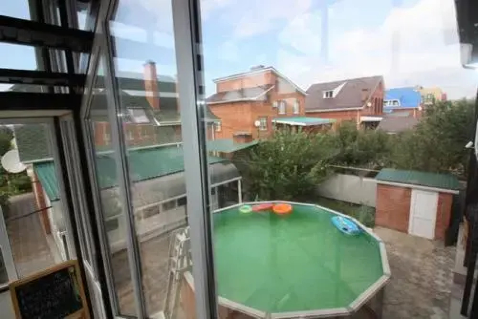 Guest house on Primorskiy