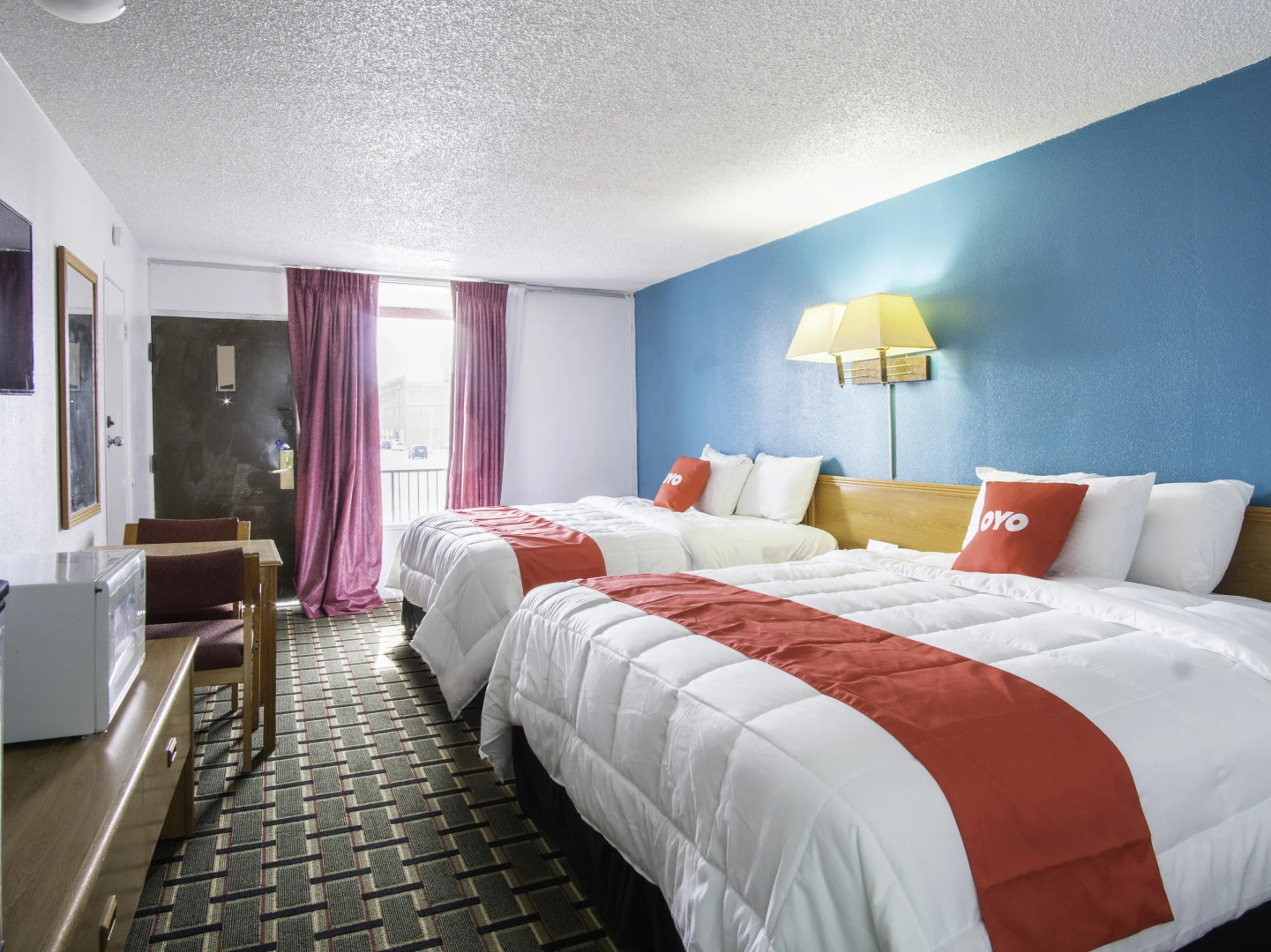 OYO Hotel Hutchinson KS West 4th Ave