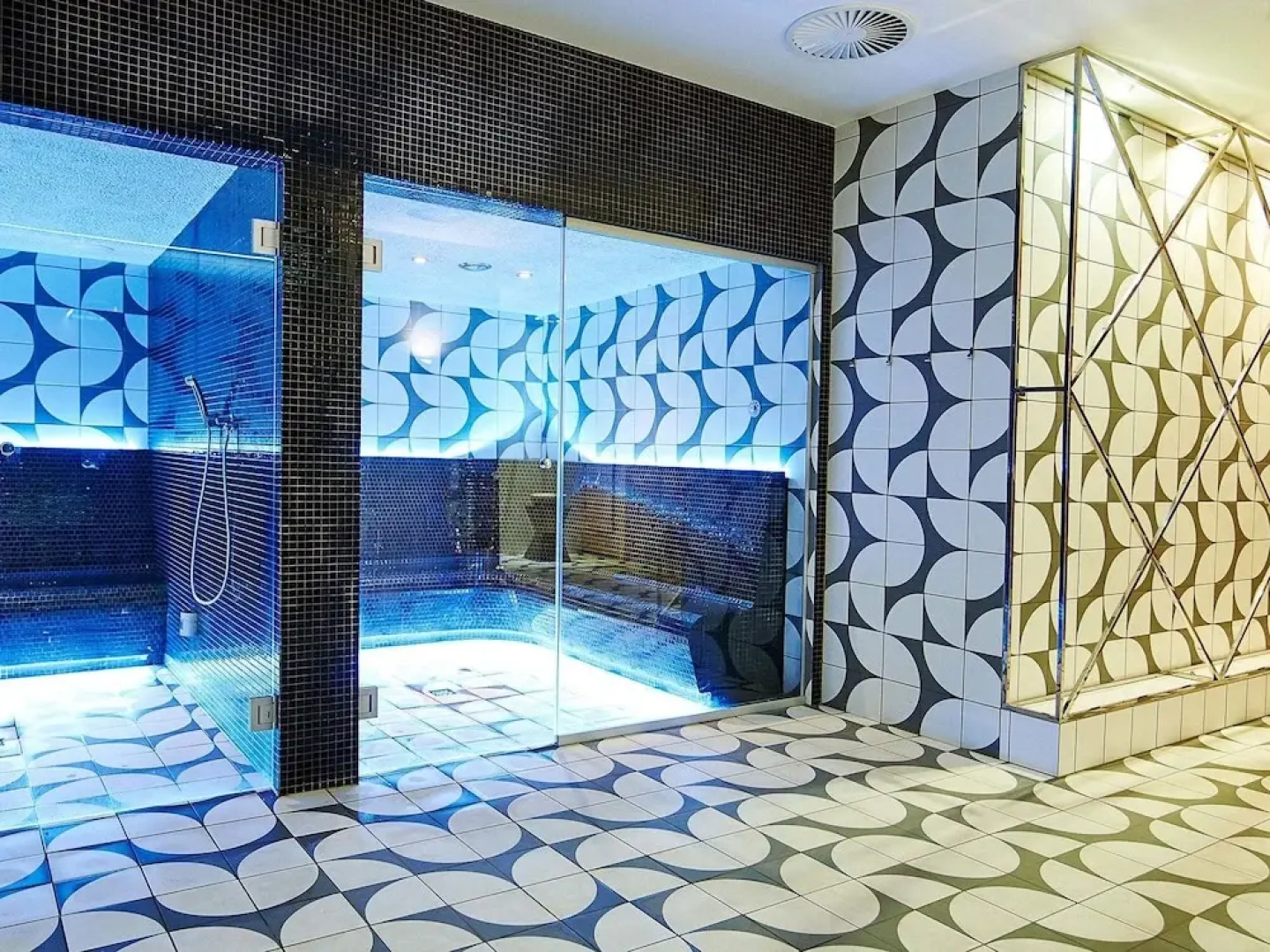 VacationClub - Zielone Tarasy Apartments