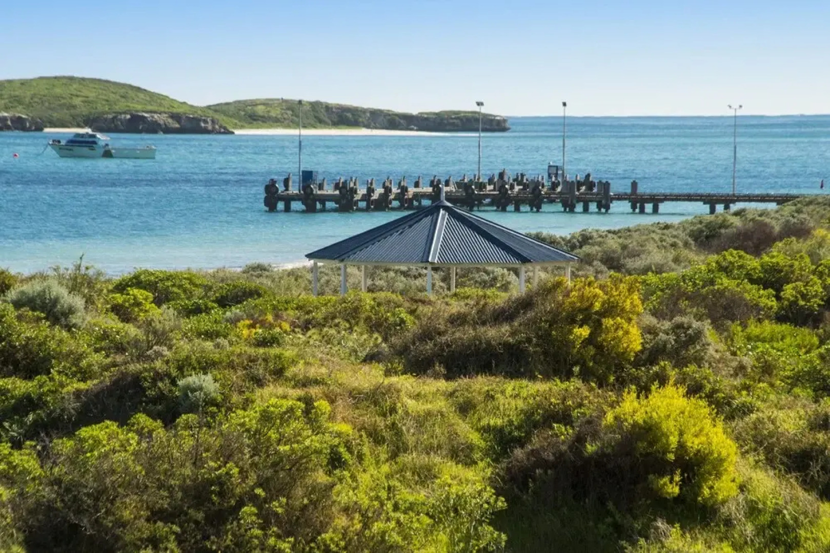 Oceans Up - Luxury Apartment With Ocean Views