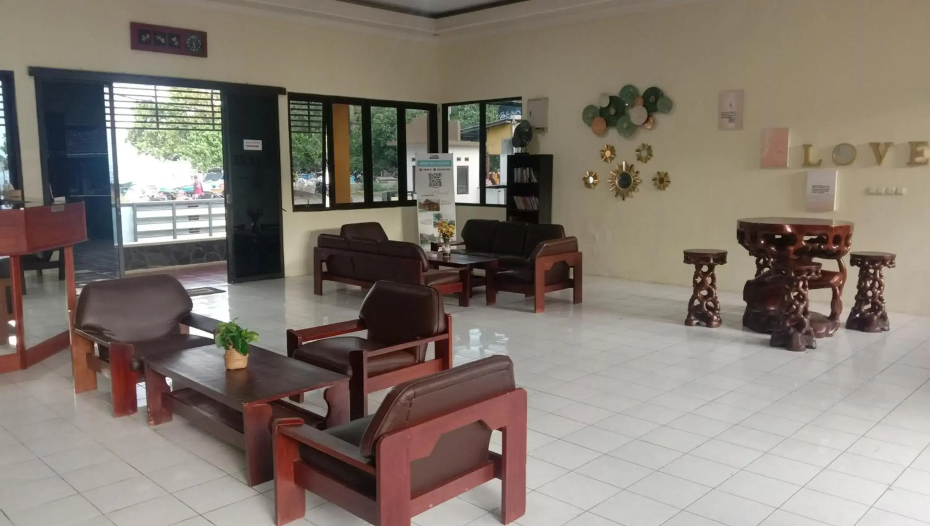 OYO 798 Yokima Beach Hotel