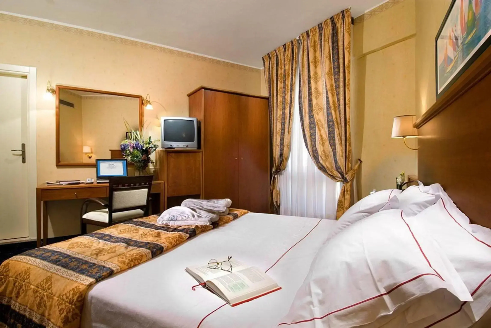 Hotel Sarti