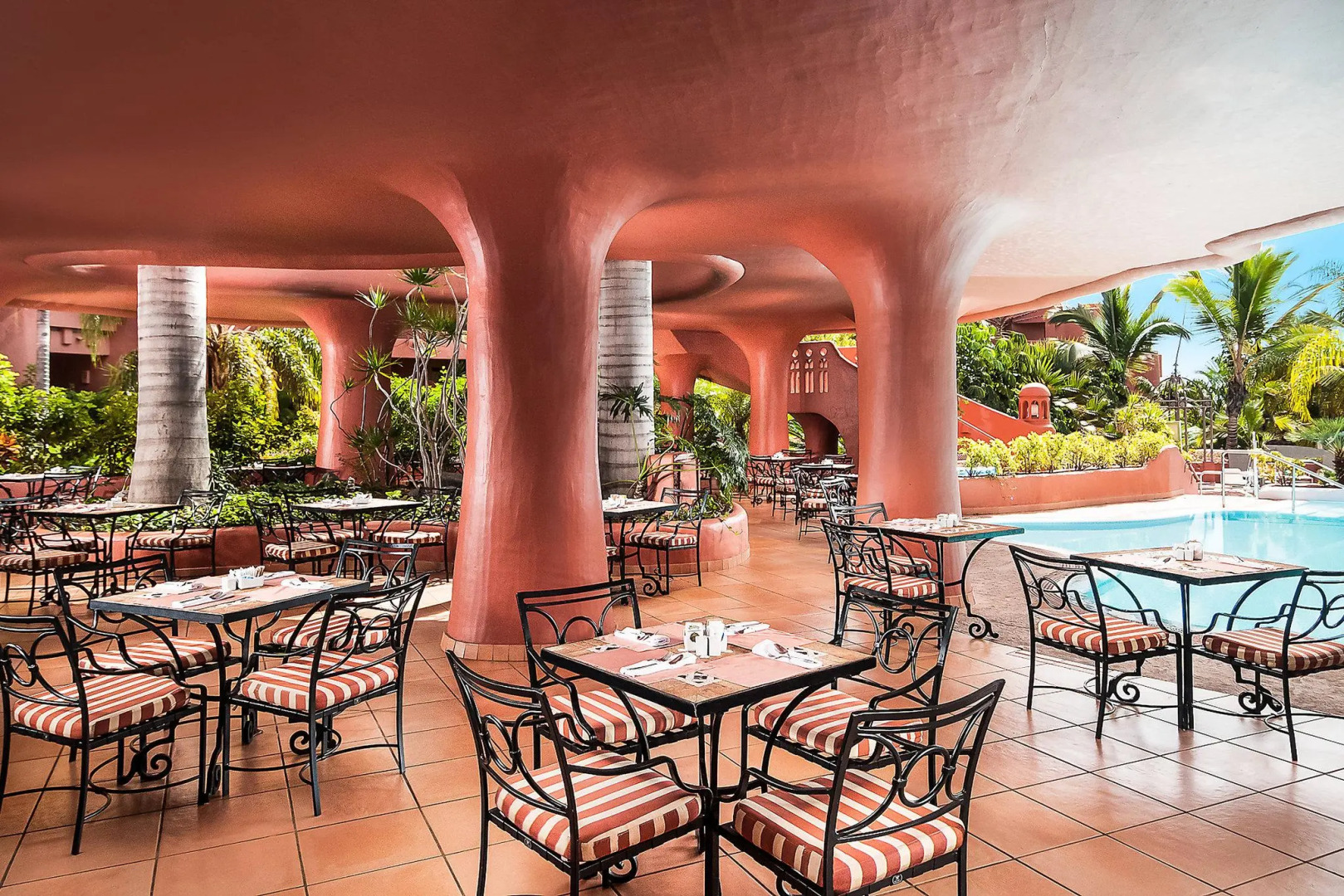 Tivoli la Caleta Resort