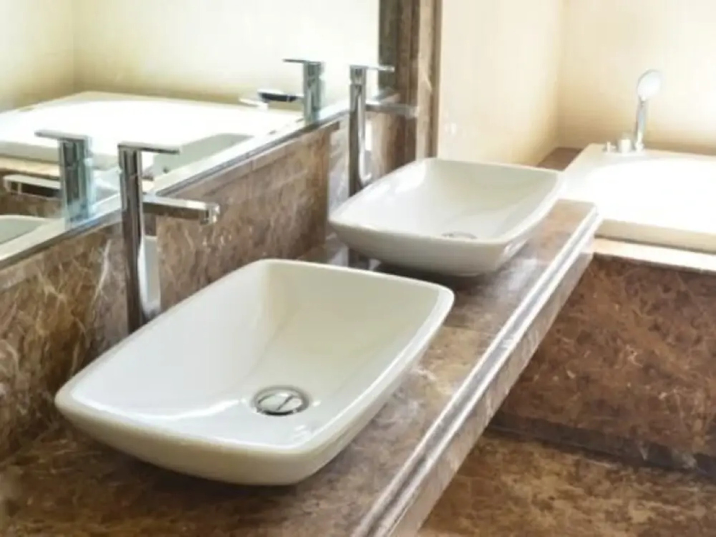 Llwyn Helyg Country House