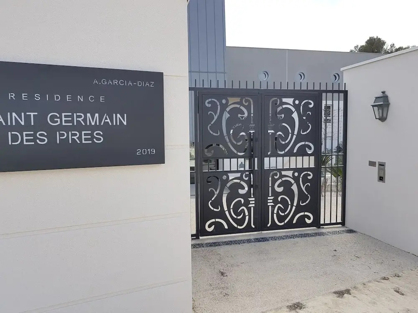 Appartement Neuf Stylé Proche Gare Sud