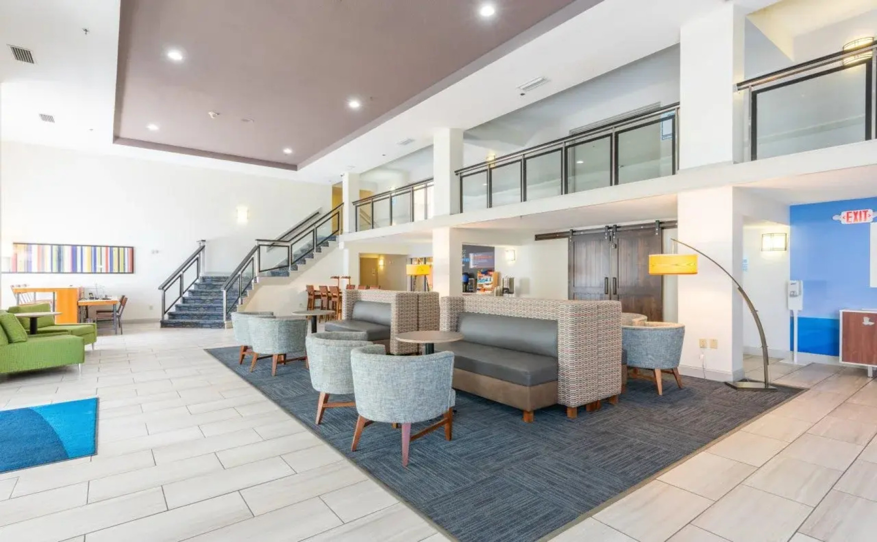 Holiday Inn Express & Suites Bradenton West by IHG