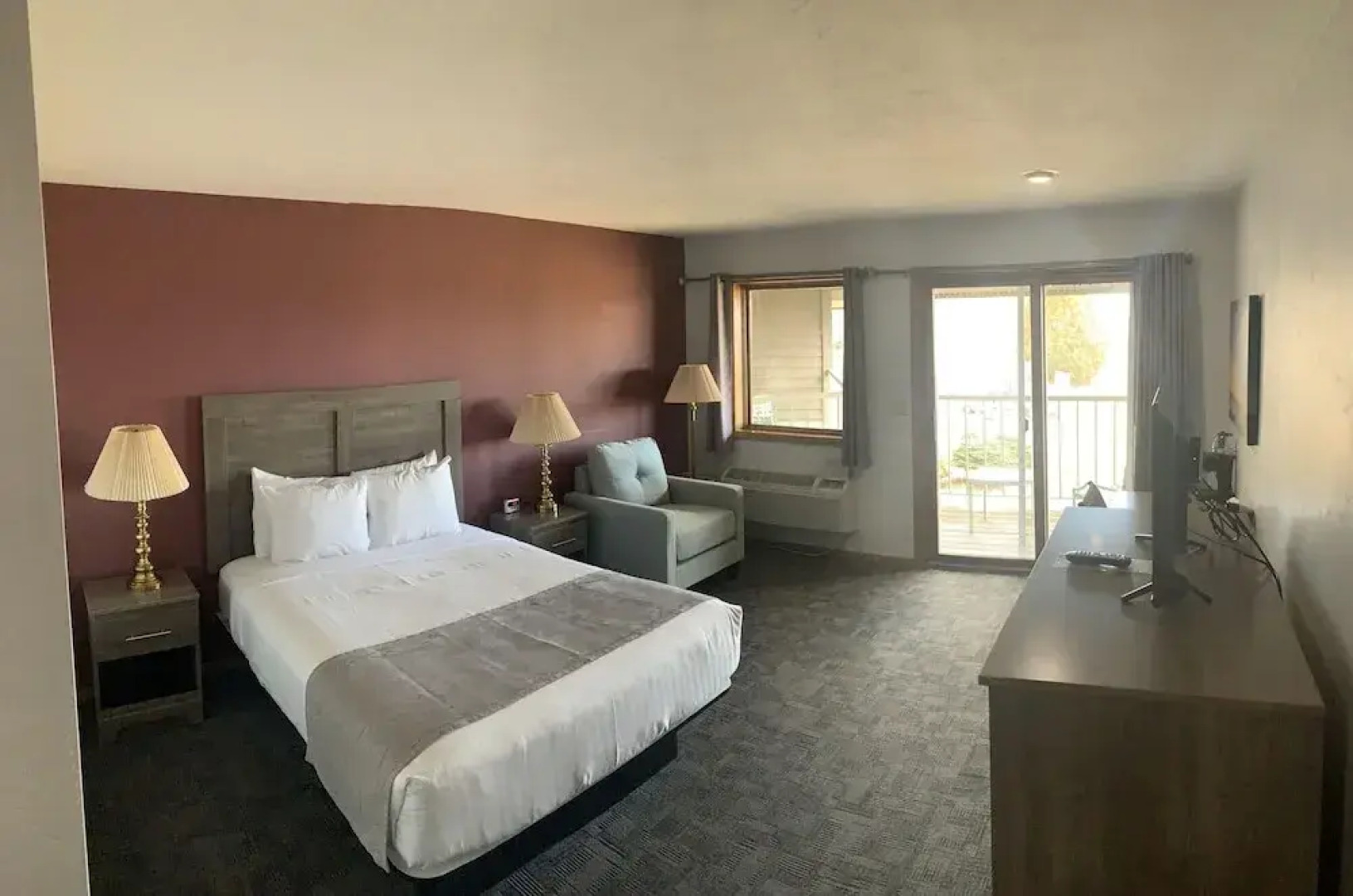 Cherry Hills Golf & Lodge