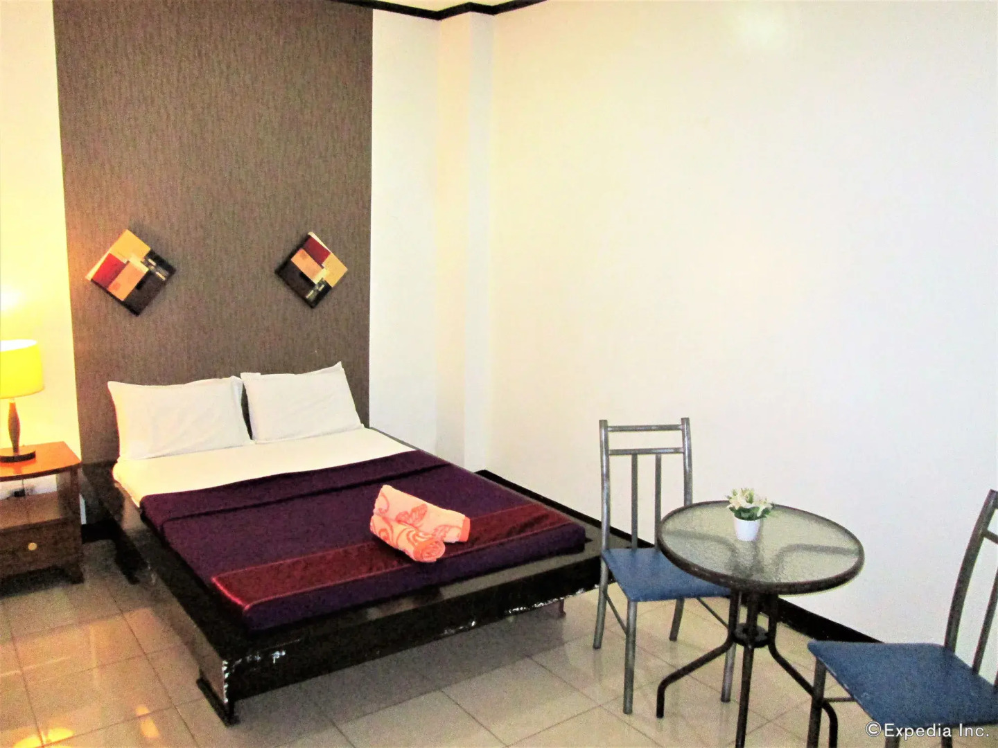 St. Nicolas Inn CDO City Center