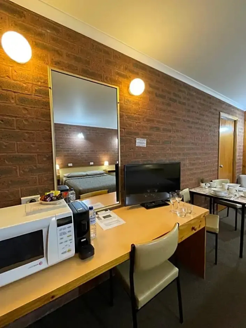 Country Roads Motor Inn Narrandera