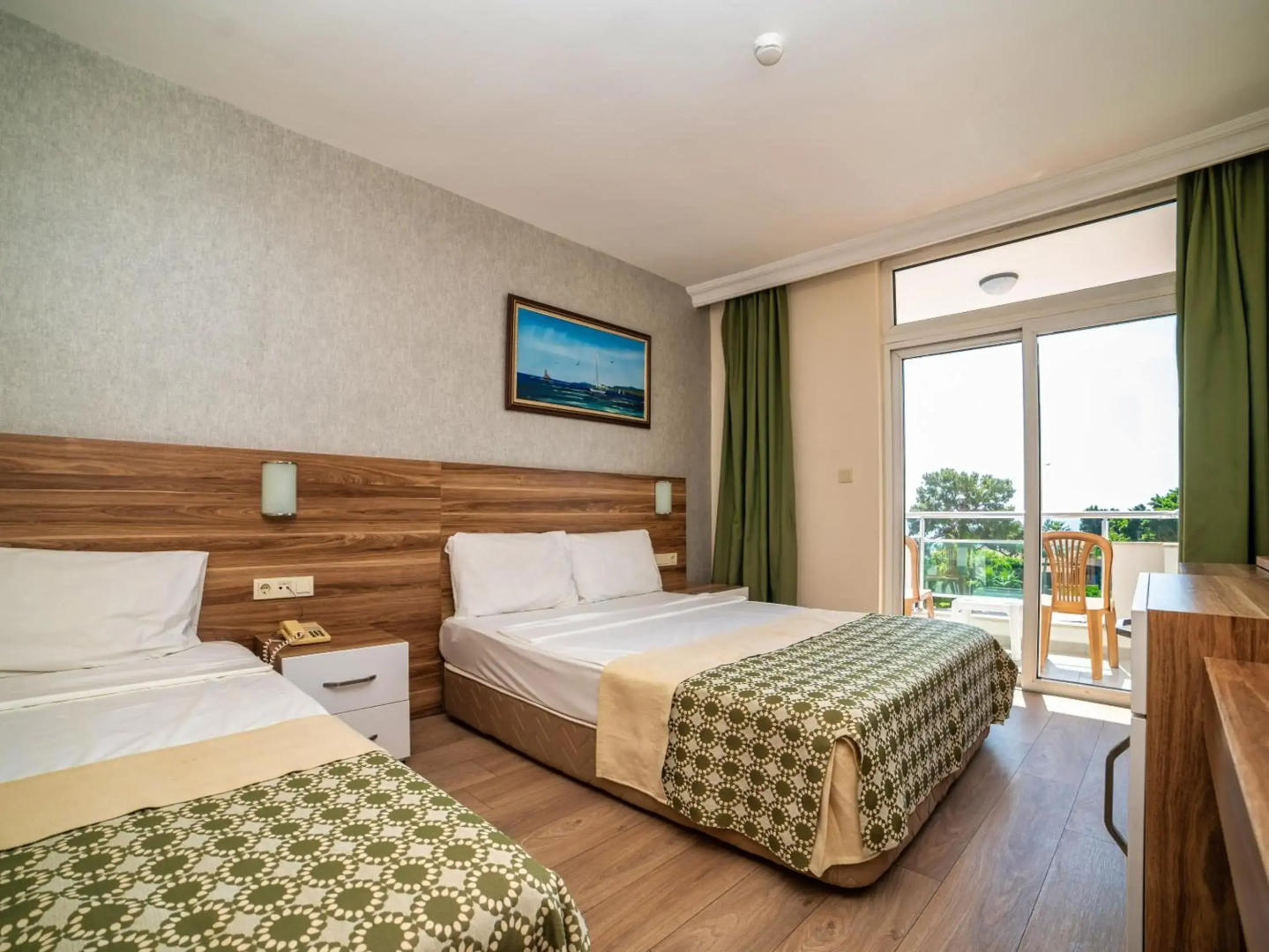 Transatlantik Beach Hotel