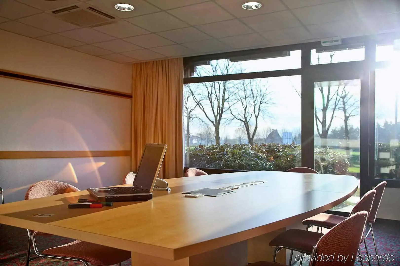 Ibis Evry-Courcouronnes