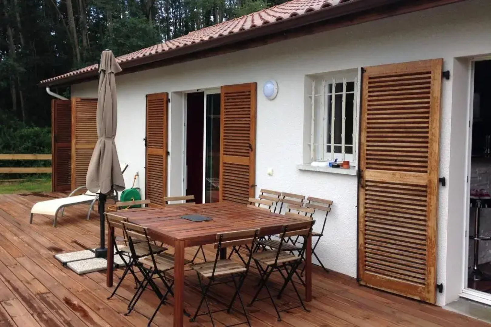 Beautiful Villa With Pool Near Lake And Ocean