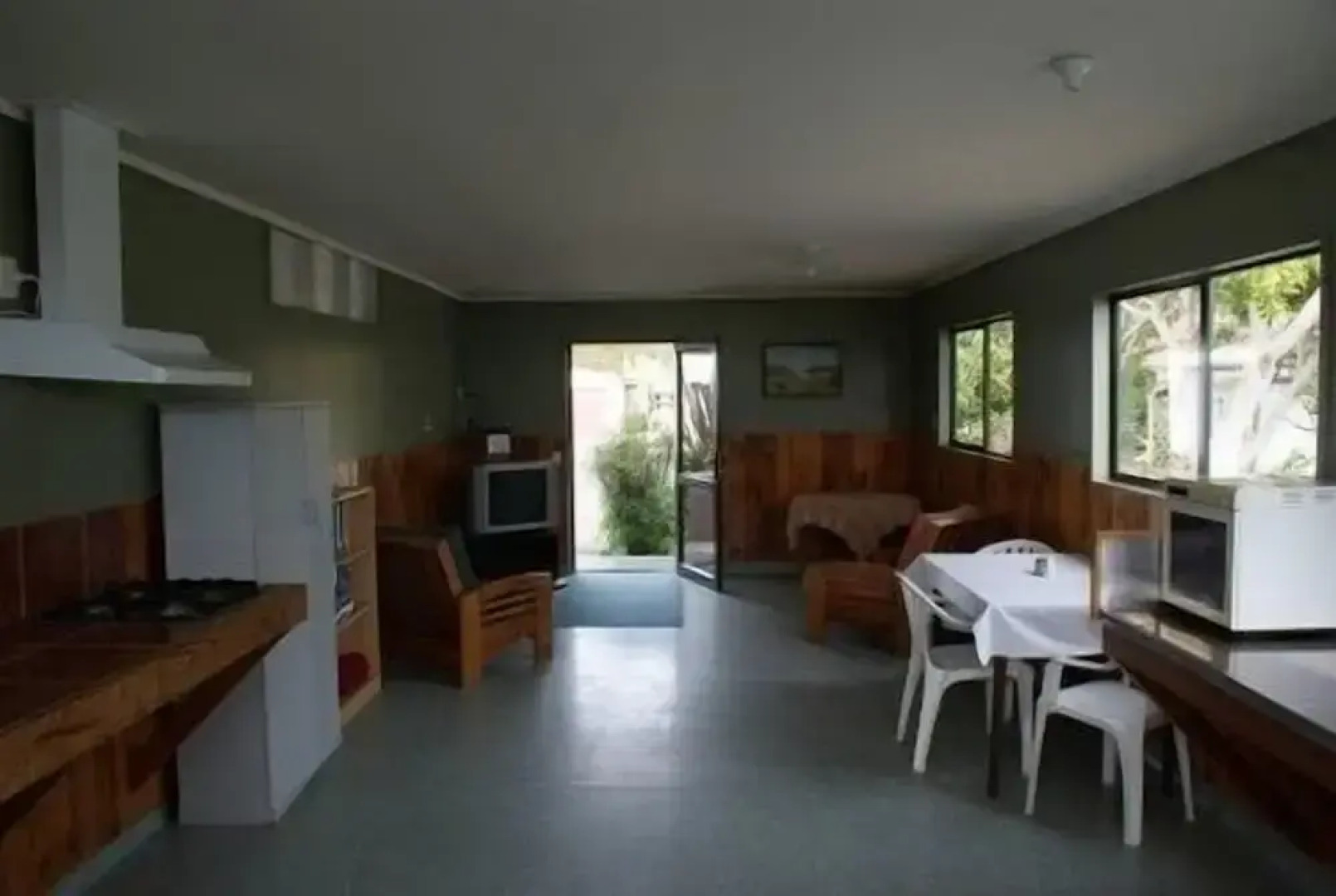 Cottage Park Motor Lodge and Conference Centre