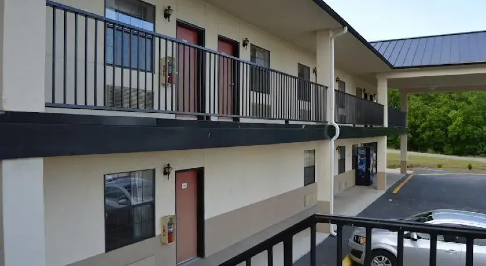 Hiway Inn Express of Kiowa