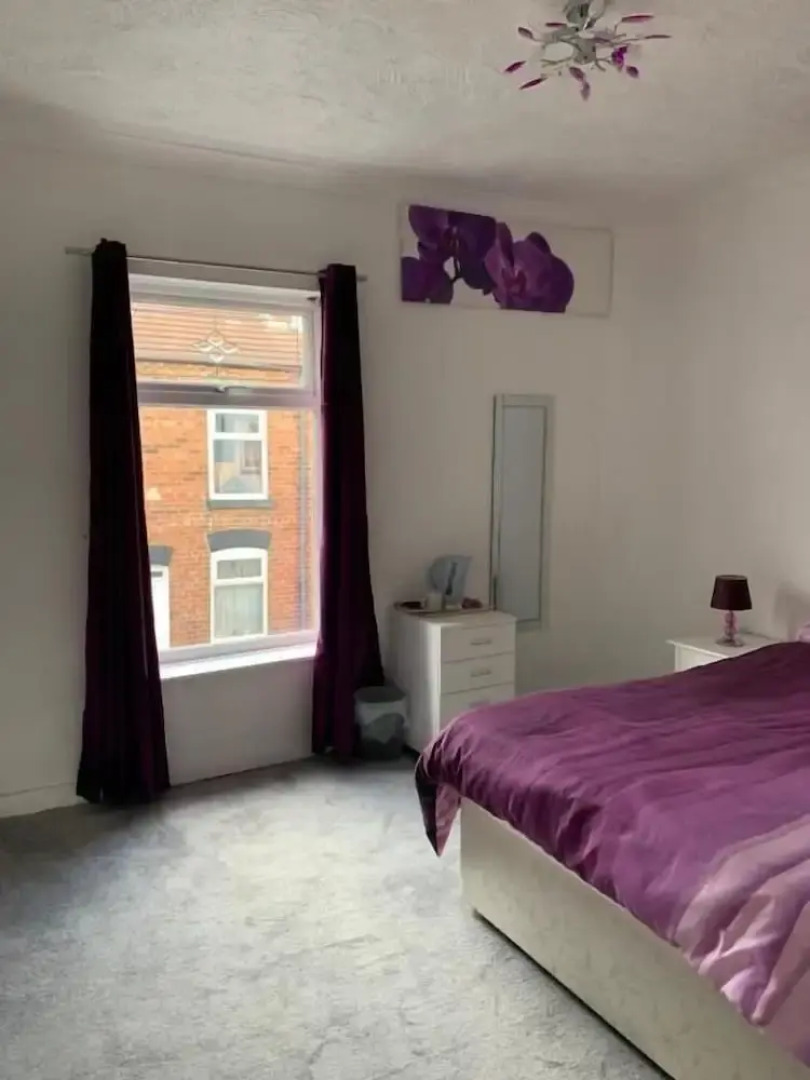 Red Rose Self-service