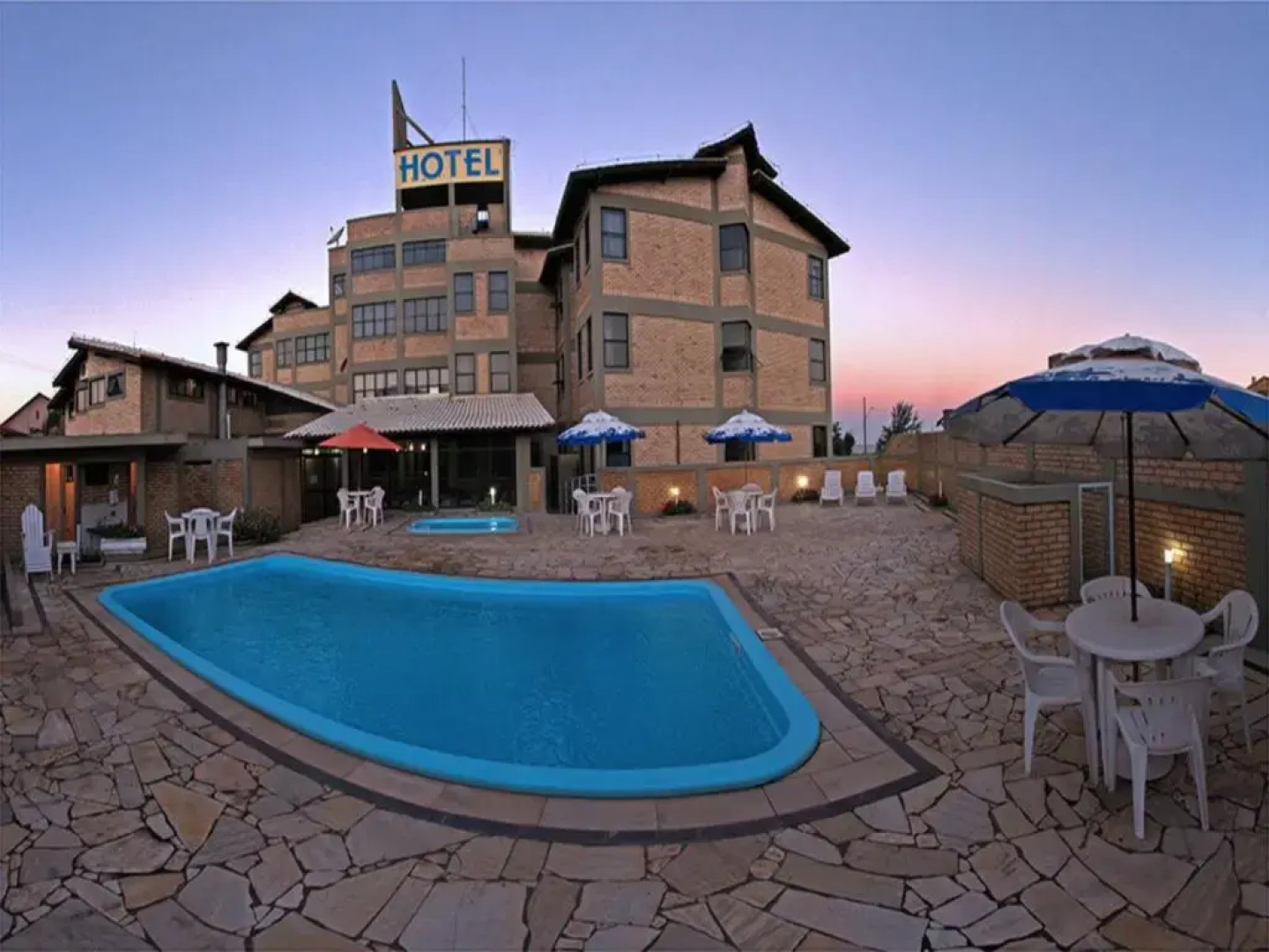 Silvestre Praia Hotel