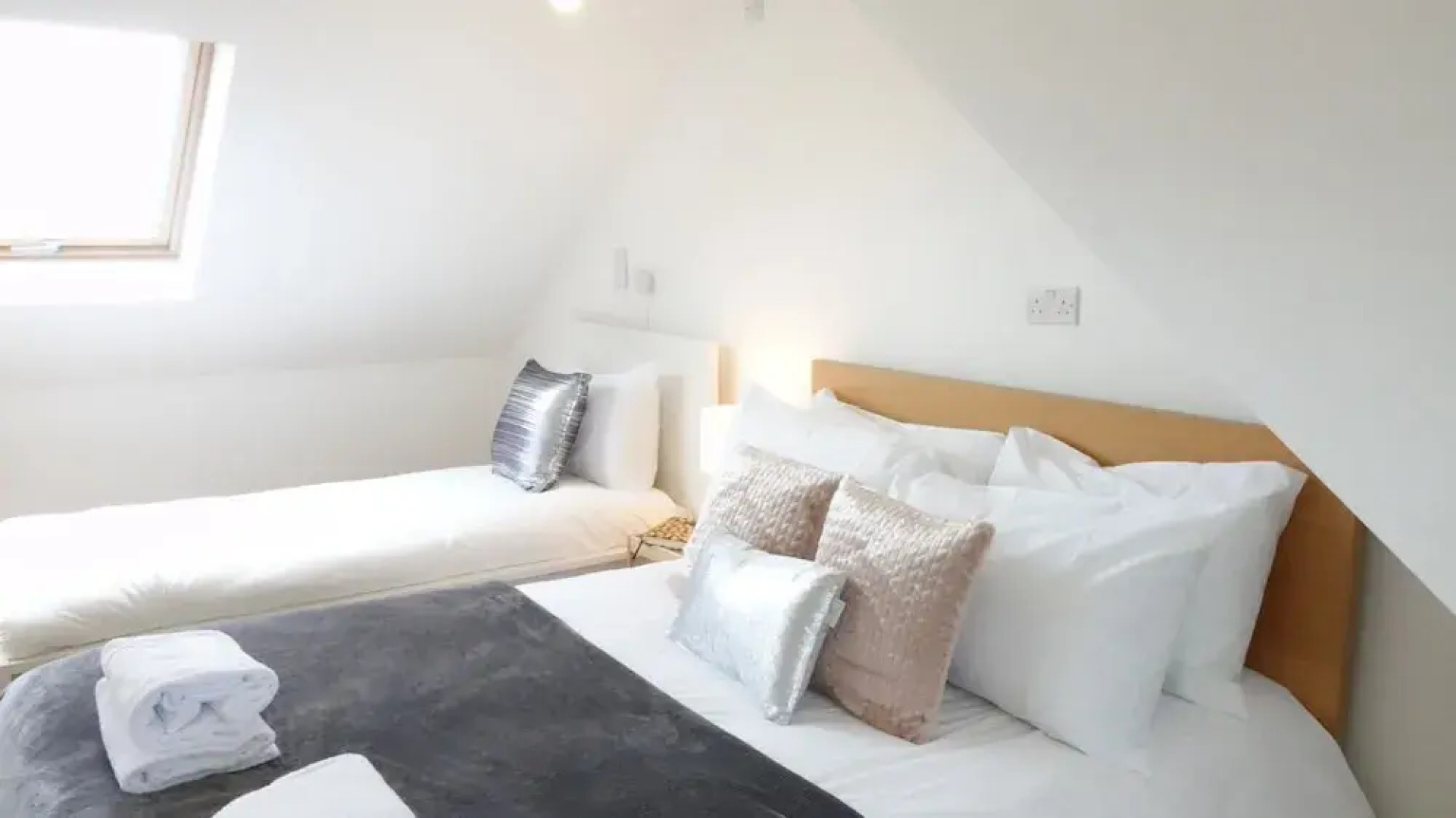 The Great Airport Place