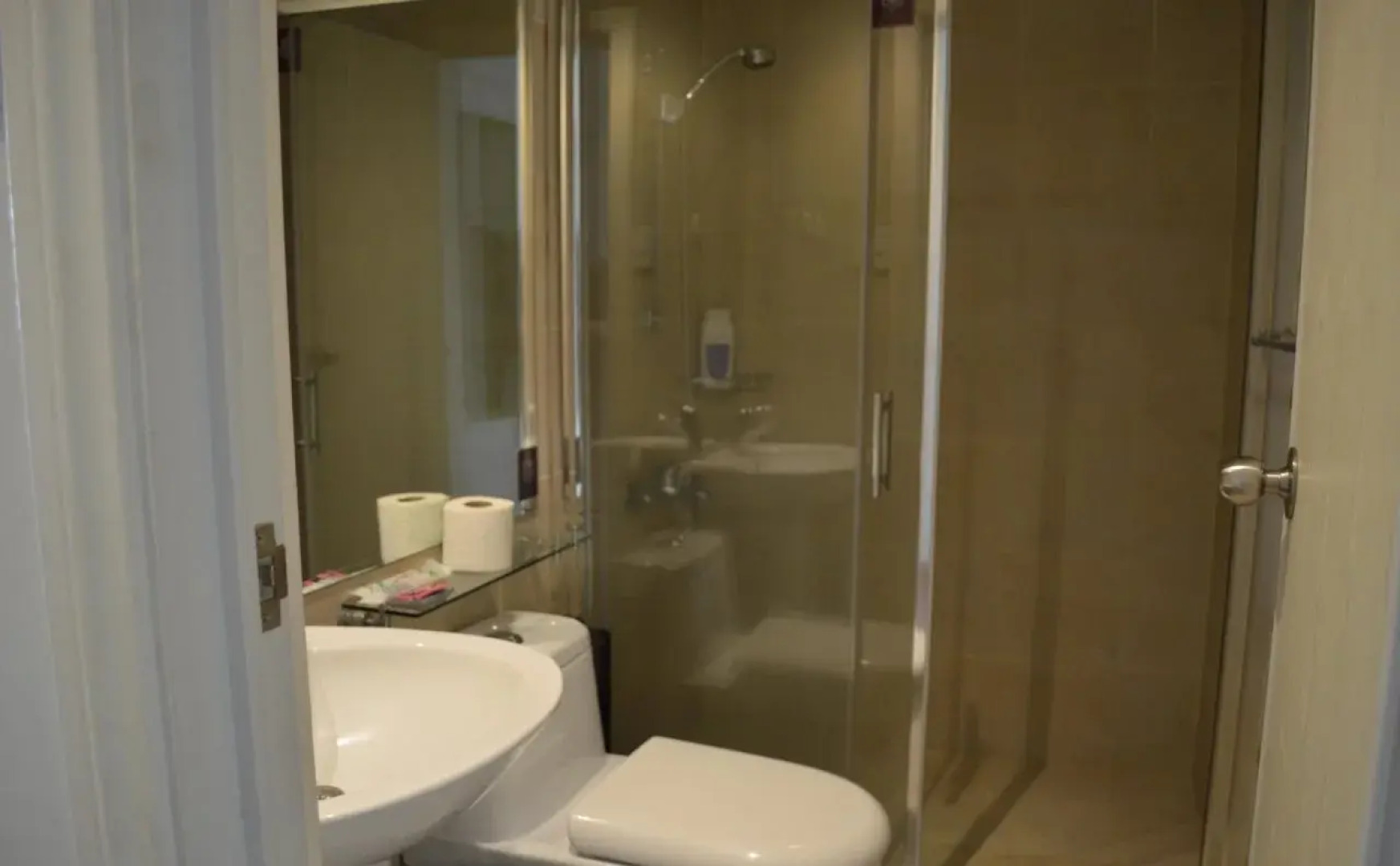 HI HOME at Gramercy Residences