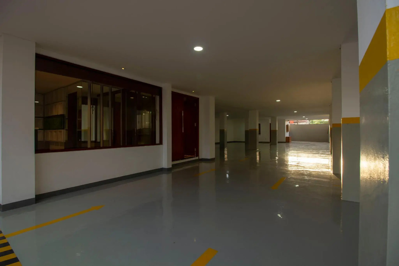 RedDoorz Plus @ CBD Bintaro