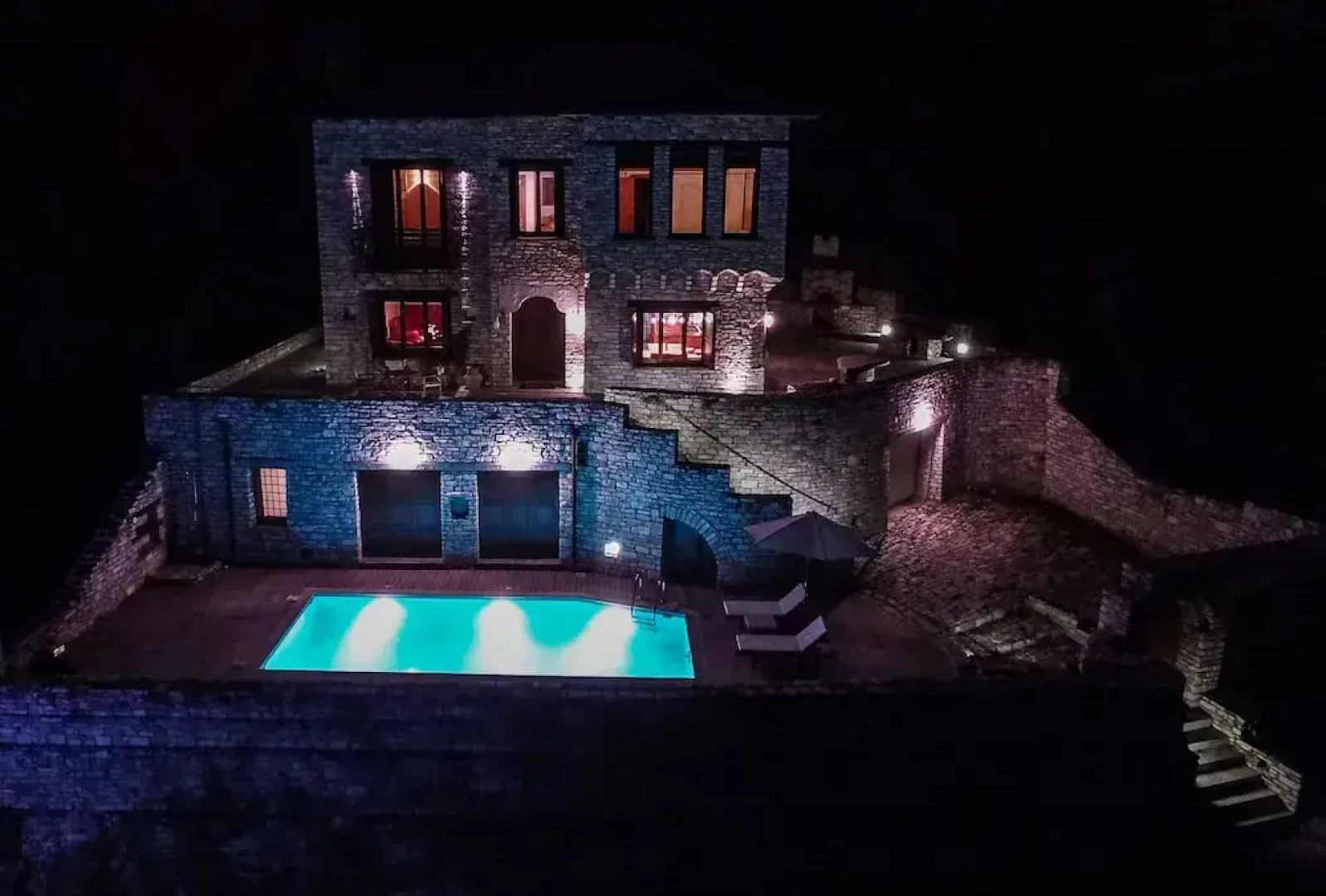 Dionysos Luxury Villa