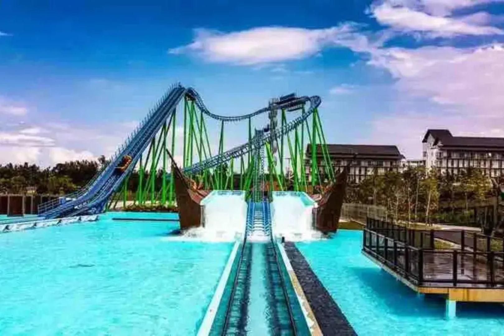 Sofeya Desaru Guest House with Pool and Wifi