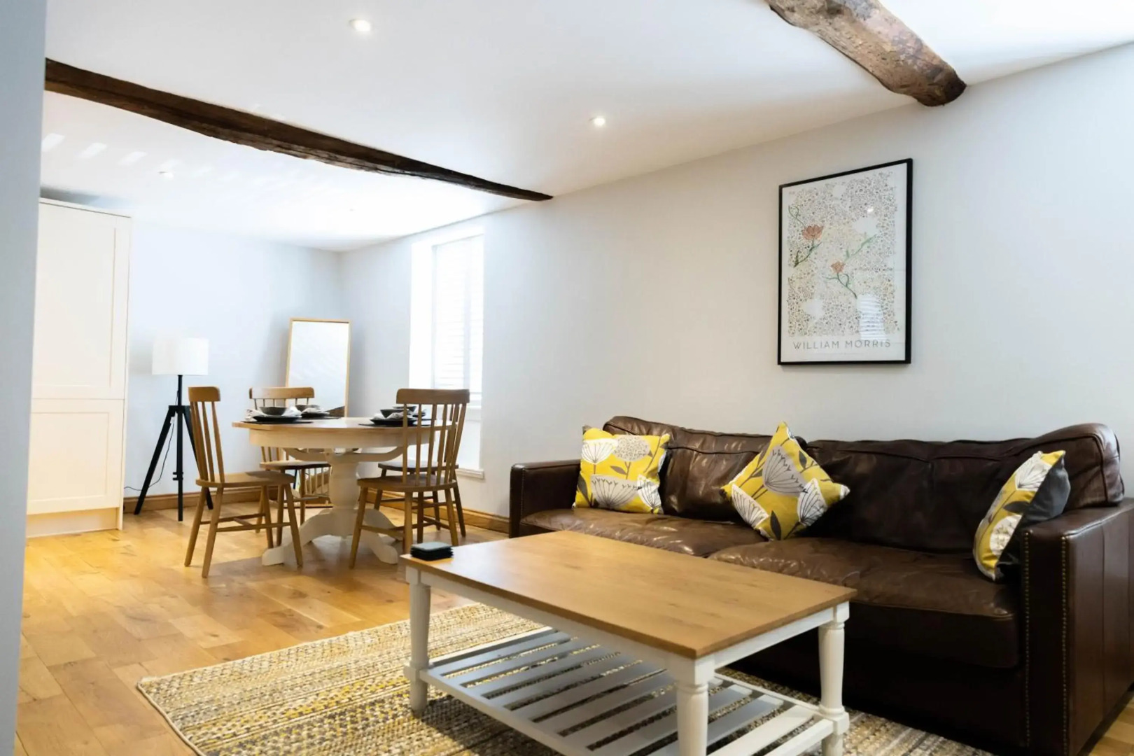 Serviced Guest ApartSuites The Unicorn