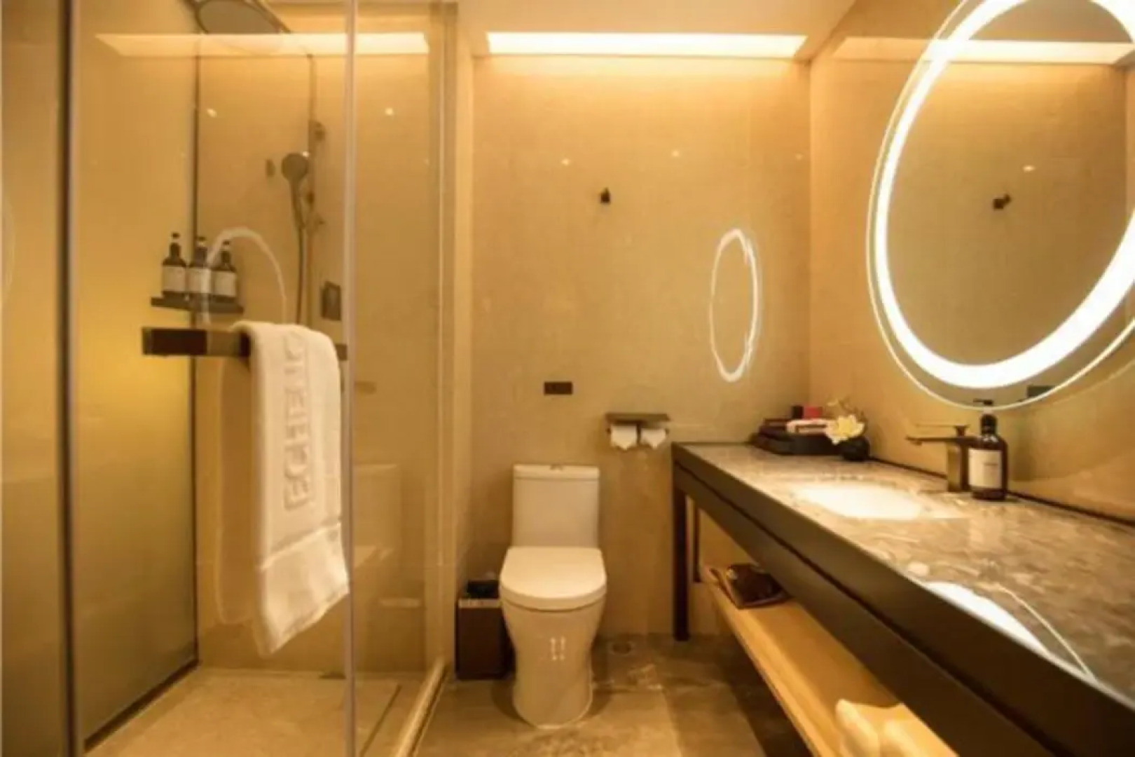 E-Cheng Hotel Zhanjiang Wuchuan Haigang Avenue