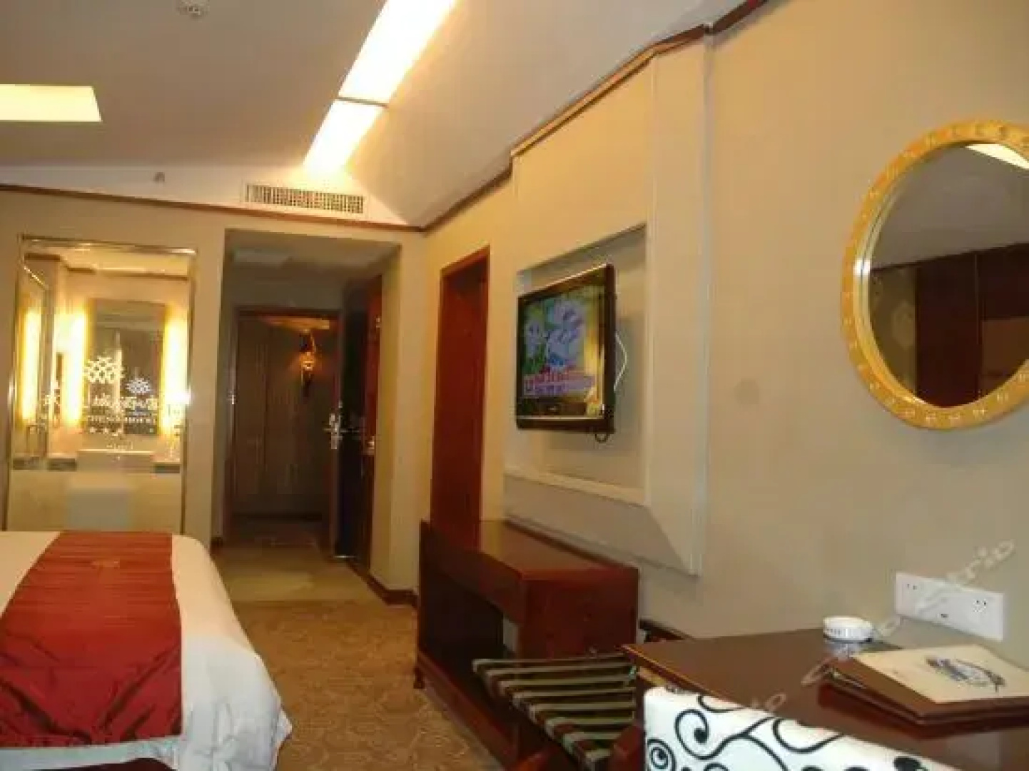Wulingcheng Hotel