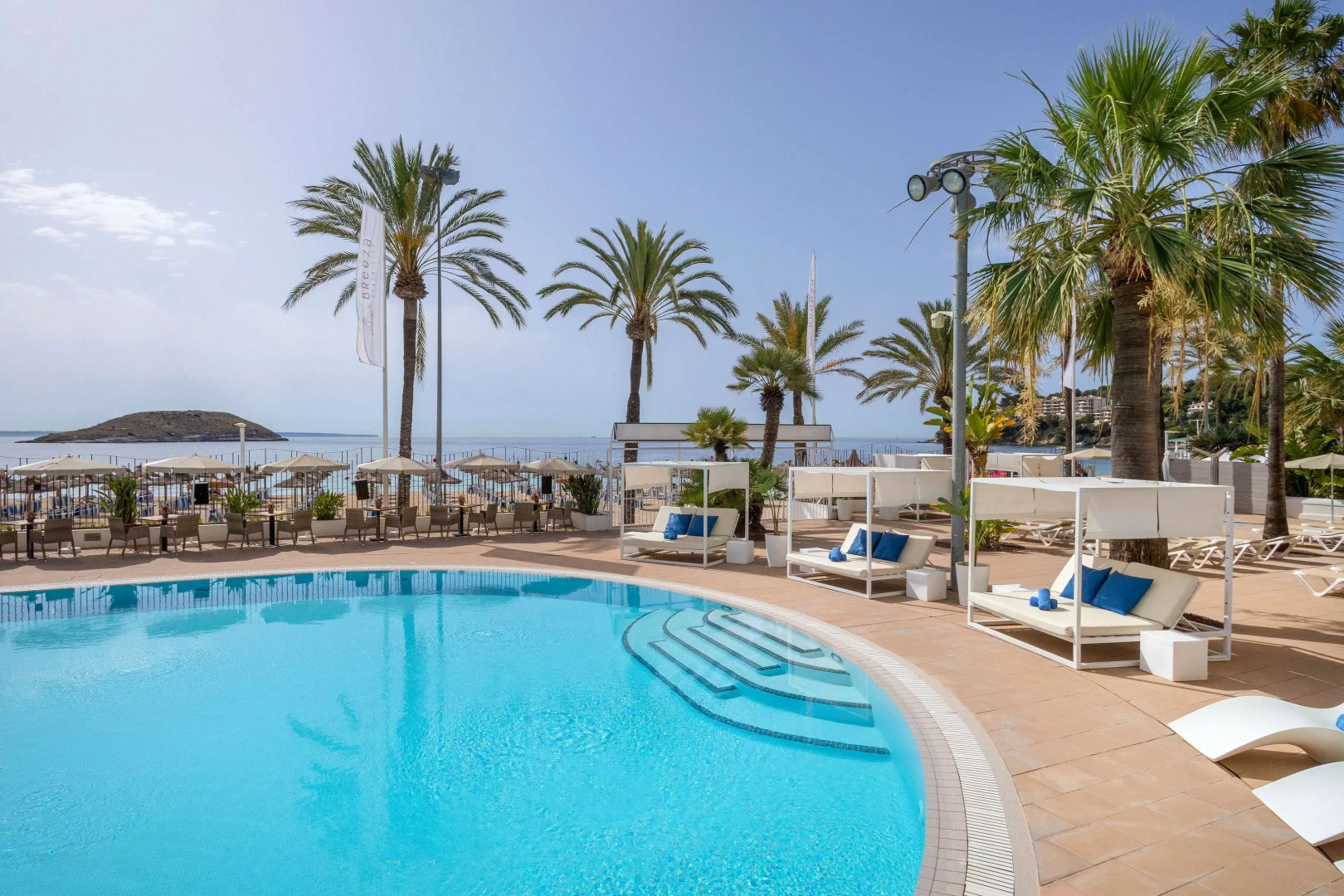 Отель Sol House Mallorca