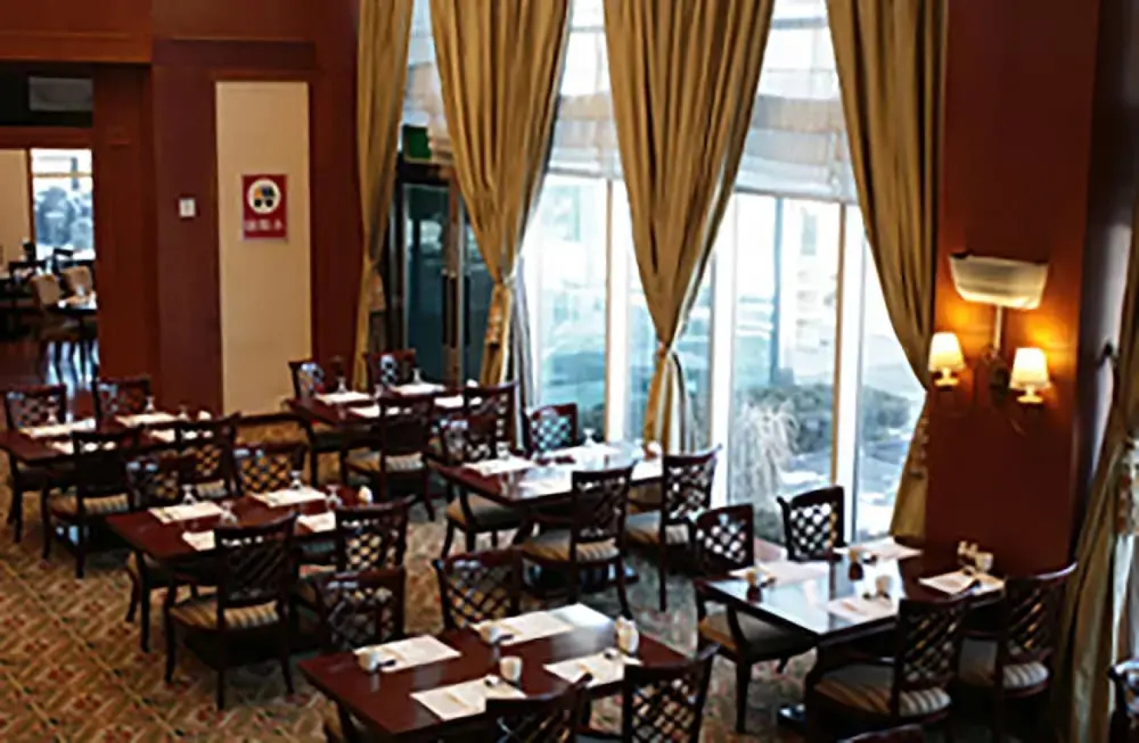 High1 Palace Hotel & CC (High1 Hotel&CC)