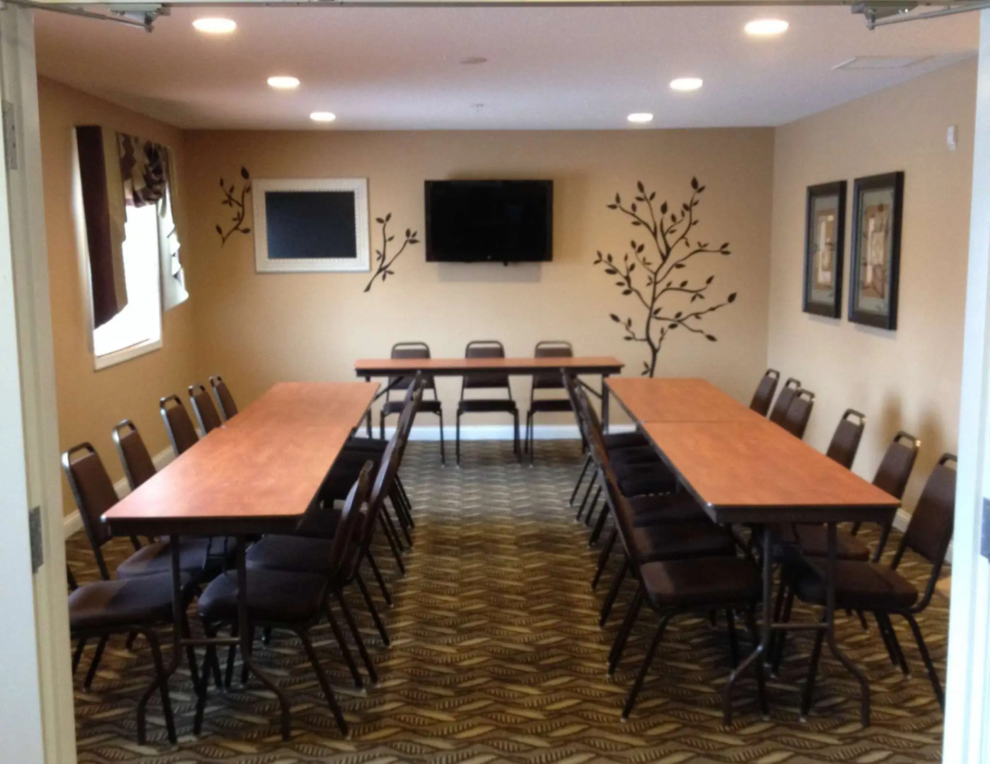 GrandStay Hotel and Suites