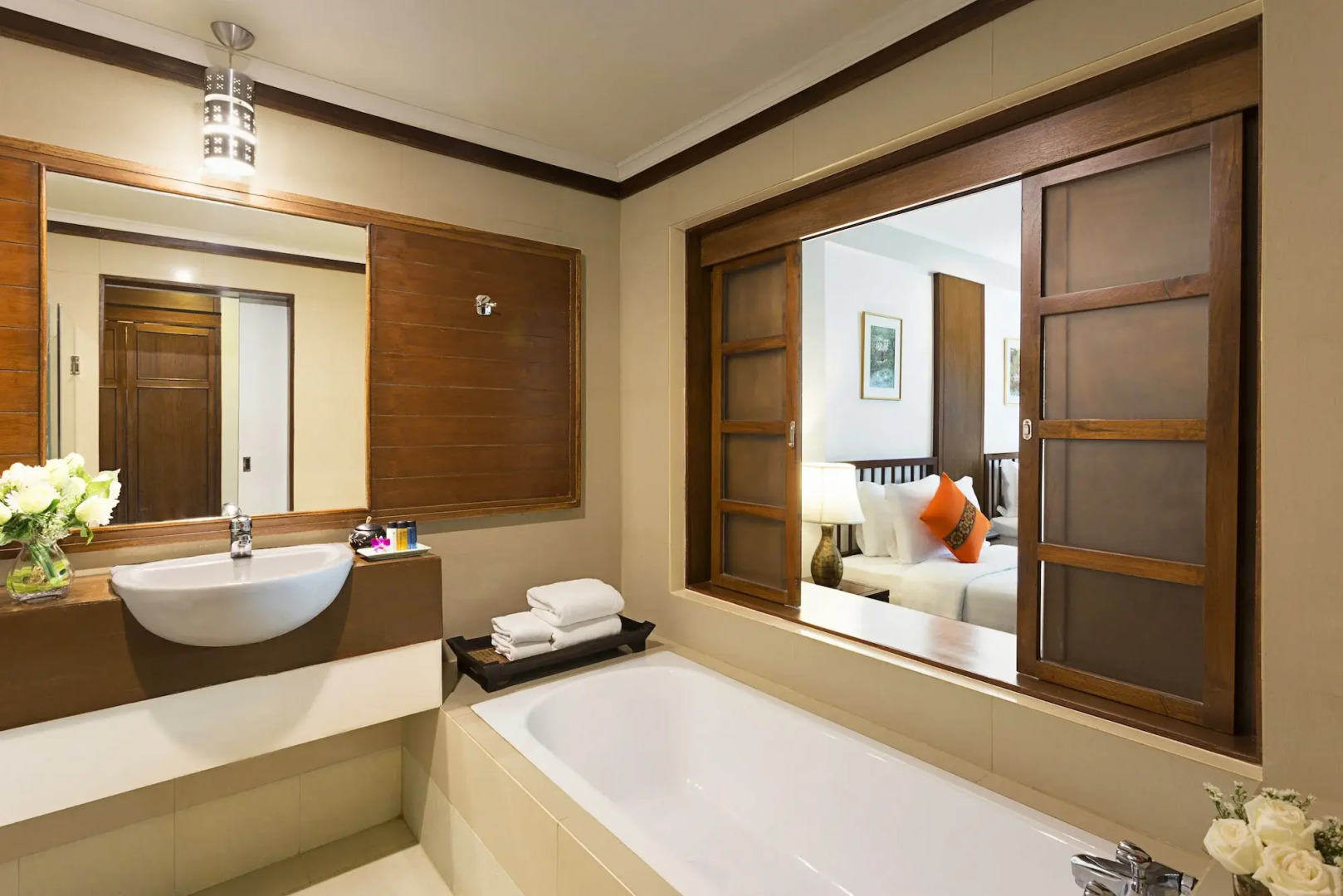 Mövenpick Suriwongse Hotel Chiang Mai