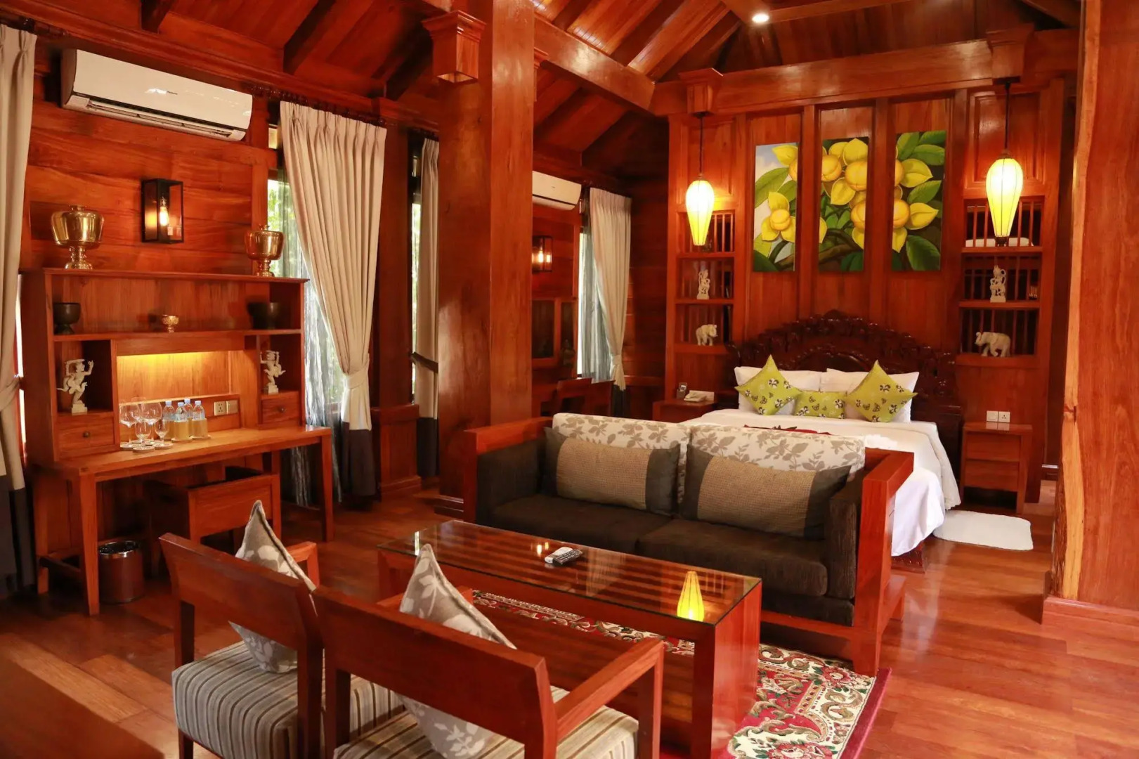 Try Palace Resort & Spa